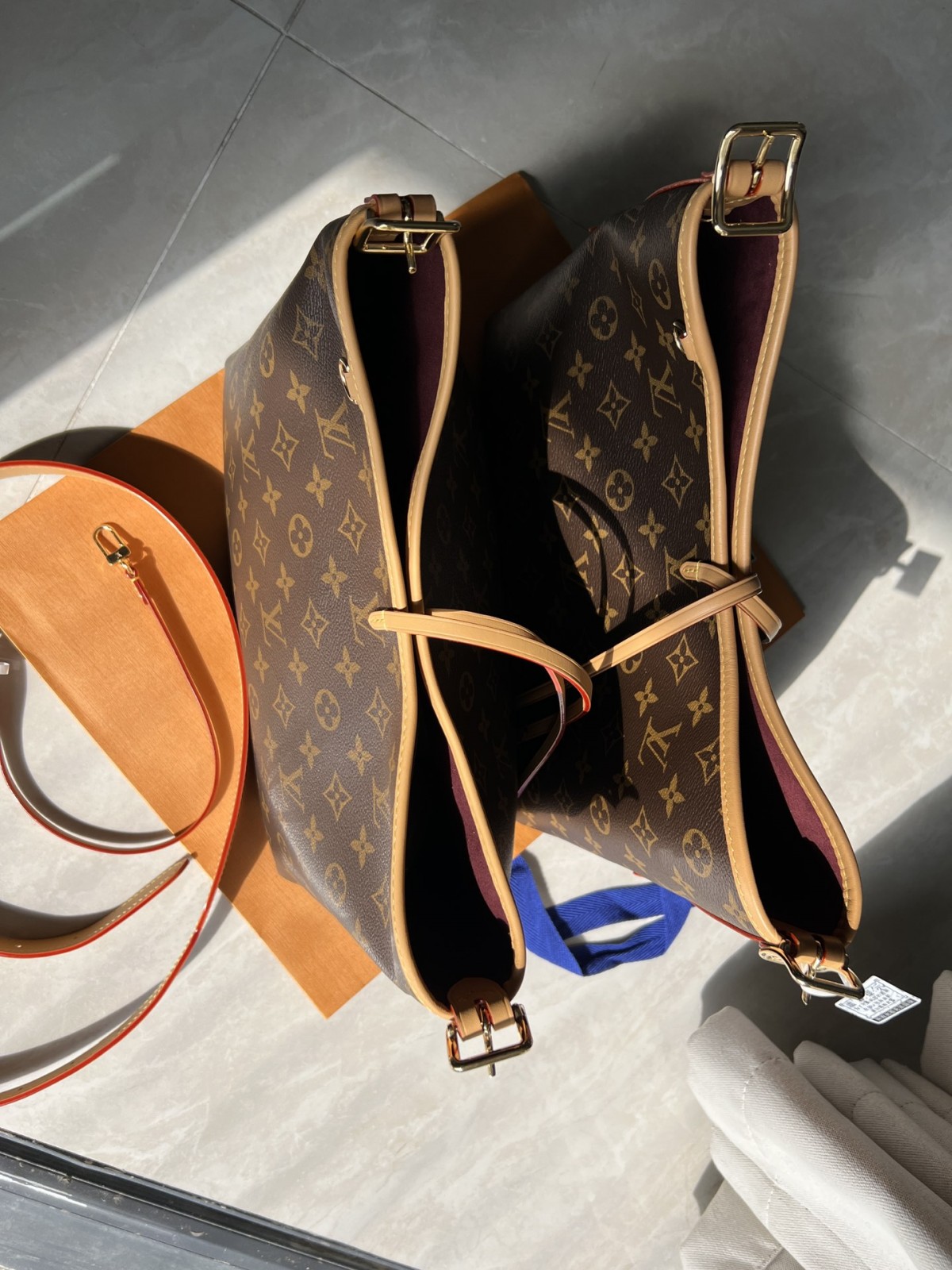 Shebag Super replica M46203 Louis Vuitton Carryall small bag review(August 2025 Updated)-Best Quality Fake designer Bag Review, Replica designer bag ru Shebag Super replica M46203 Louis Vuitton Carryall small bag review(August 2025 Updated)-Best Quality Fake designer Bag Review, Replica designer bag ru