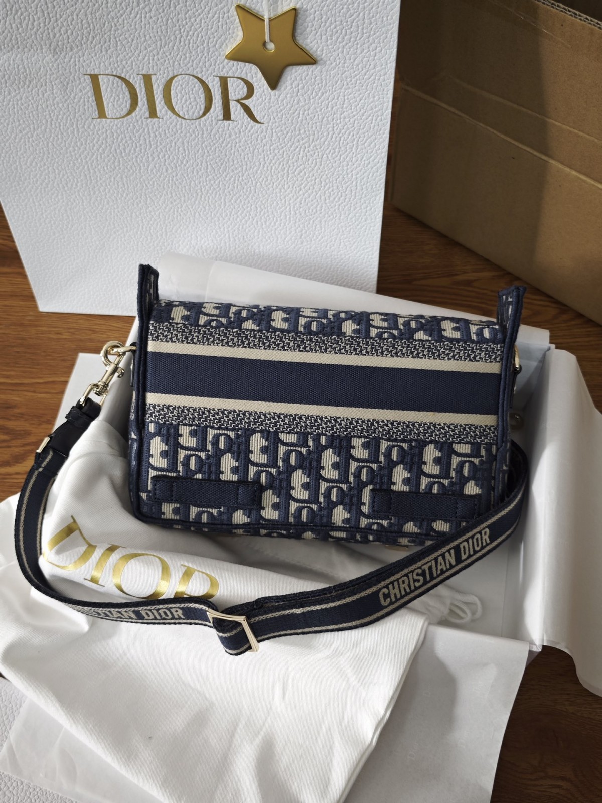 Shebag Super replica Dior Camp bag review(August 2025 Updated)-Best Quality Fake designer Bag Review, Replica designer bag ru Shebag Super replica Dior Camp bag review(August 2025 Updated)-Best Quality Fake designer Bag Review, Replica designer bag ru