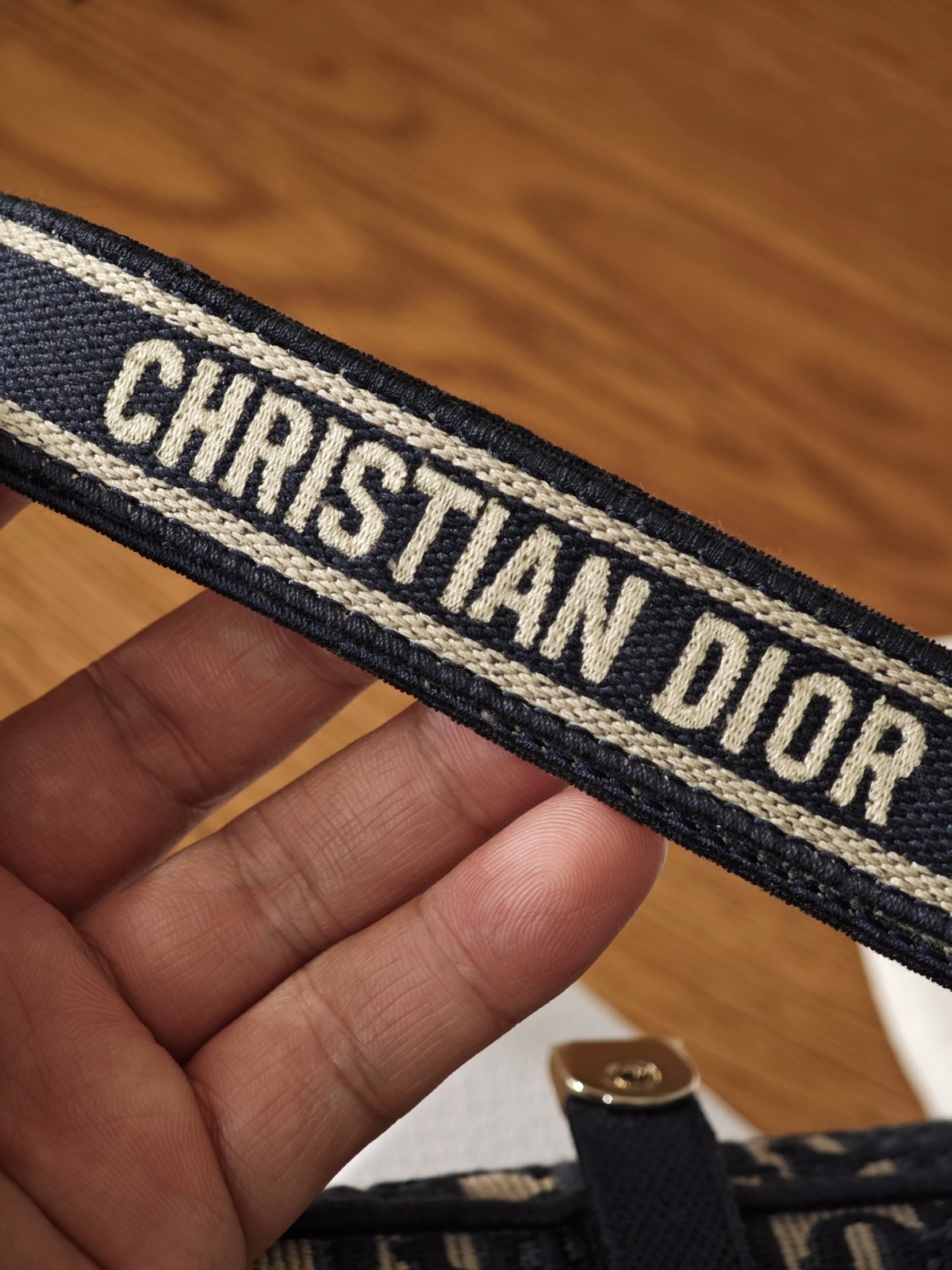 Shebag Super replica Dior Camp bag review(August 2025 Updated)-Best Quality Fake designer Bag Review, Replica designer bag ru Shebag Super replica Dior Camp bag review(August 2025 Updated)-Best Quality Fake designer Bag Review, Replica designer bag ru