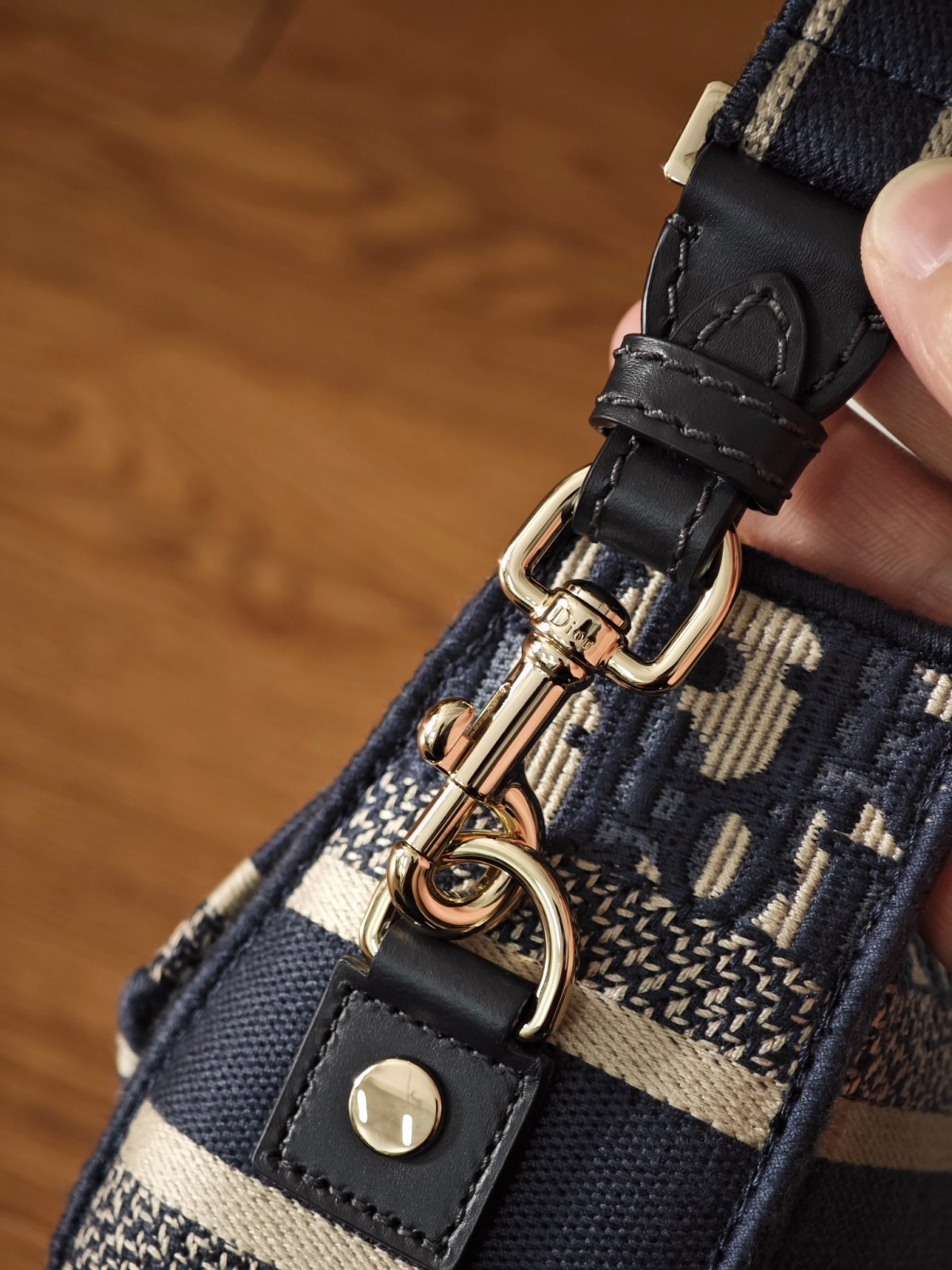 Shebag Super replica Dior Camp bag review(August 2025 Updated)-Best Quality Fake designer Bag Review, Replica designer bag ru Shebag Super replica Dior Camp bag review(August 2025 Updated)-Best Quality Fake designer Bag Review, Replica designer bag ru
