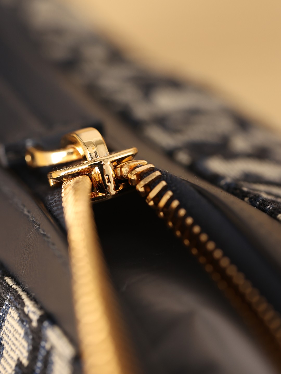 Shebag Super replica Dior D Journey bag review (August 2025 updated)-Best Quality Fake designer Bag Review, Replica designer bag ru Shebag Super replica Dior D Journey bag review (August 2025 updated)-Best Quality Fake designer Bag Review, Replica designer bag ru