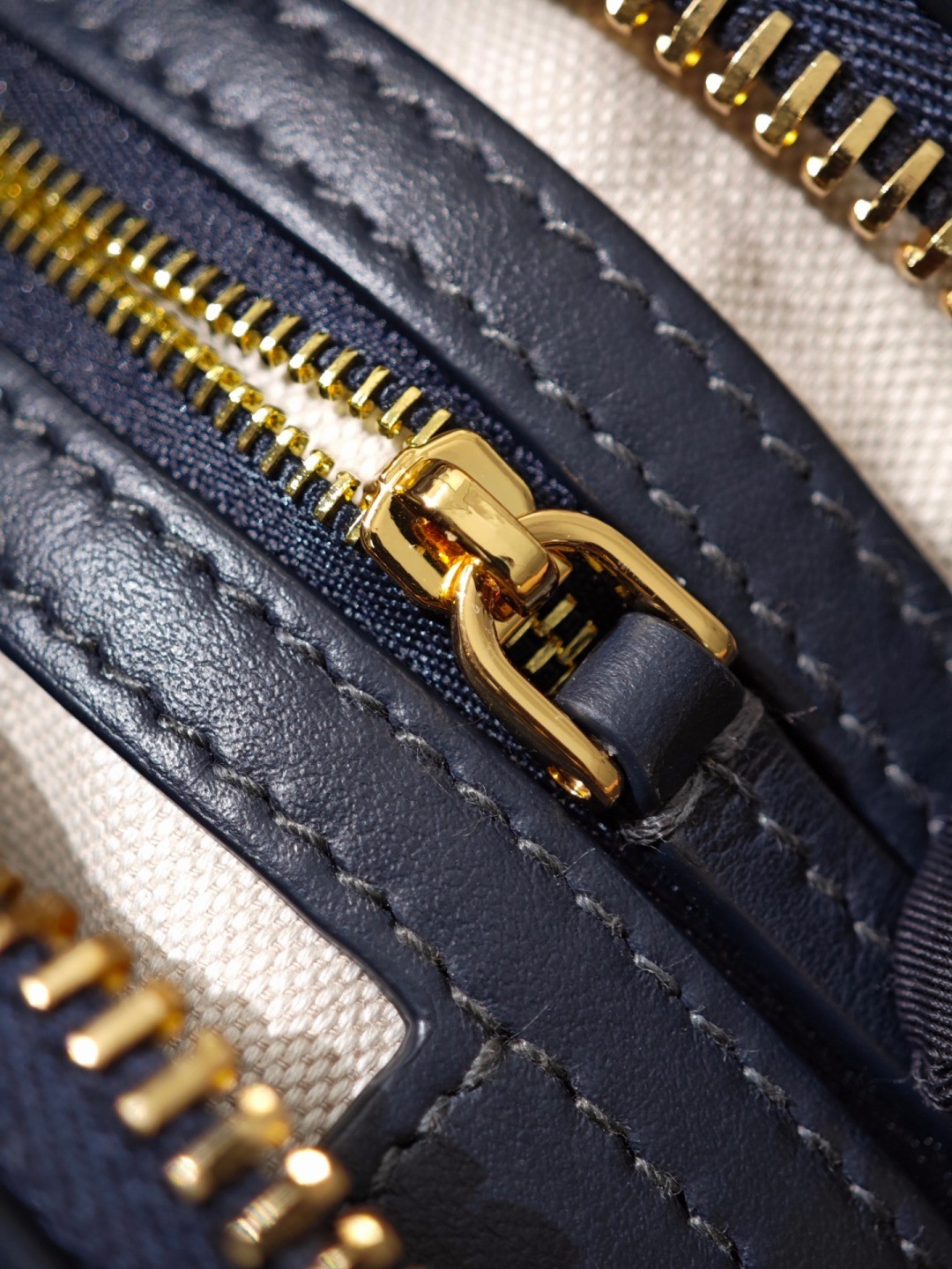 Shebag Super replica Dior D Journey bag review (August 2025 updated)-Best Quality Fake designer Bag Review, Replica designer bag ru Shebag Super replica Dior D Journey bag review (August 2025 updated)-Best Quality Fake designer Bag Review, Replica designer bag ru