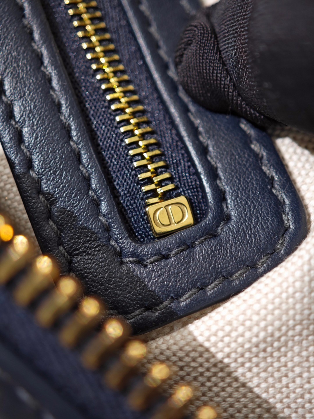 Shebag Super replica Dior D Journey bag review (August 2025 updated)-Best Quality Fake designer Bag Review, Replica designer bag ru Shebag Super replica Dior D Journey bag review (August 2025 updated)-Best Quality Fake designer Bag Review, Replica designer bag ru