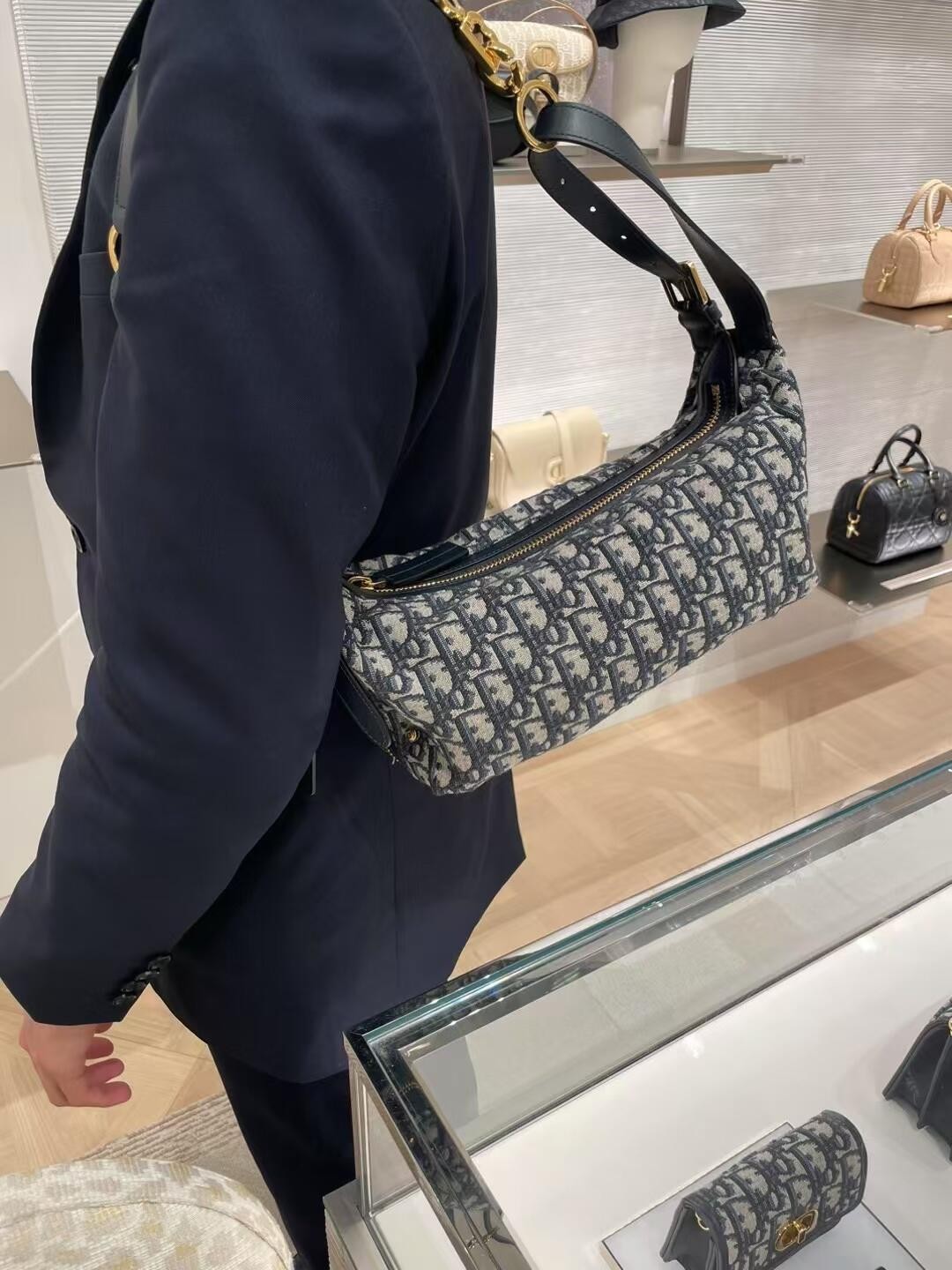 Shebag Super replica Dior D Journey bag review (August 2025 updated)-Best Quality Fake designer Bag Review, Replica designer bag ru Shebag Super replica Dior D Journey bag review (August 2025 updated)-Best Quality Fake designer Bag Review, Replica designer bag ru