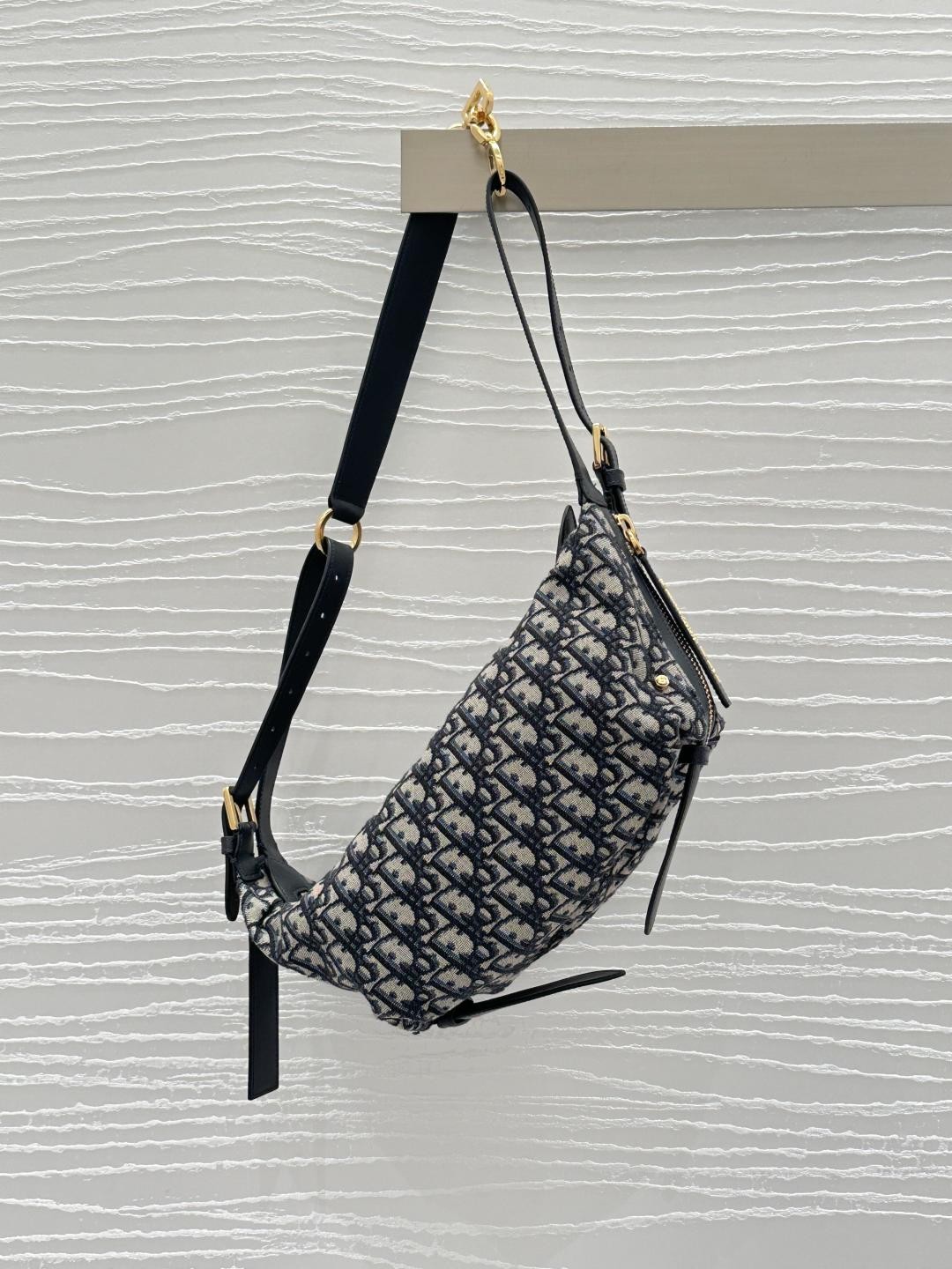 Shebag Super replica Dior D Journey bag review (August 2025 updated)-Best Quality Fake designer Bag Review, Replica designer bag ru Shebag Super replica Dior D Journey bag review (August 2025 updated)-Best Quality Fake designer Bag Review, Replica designer bag ru