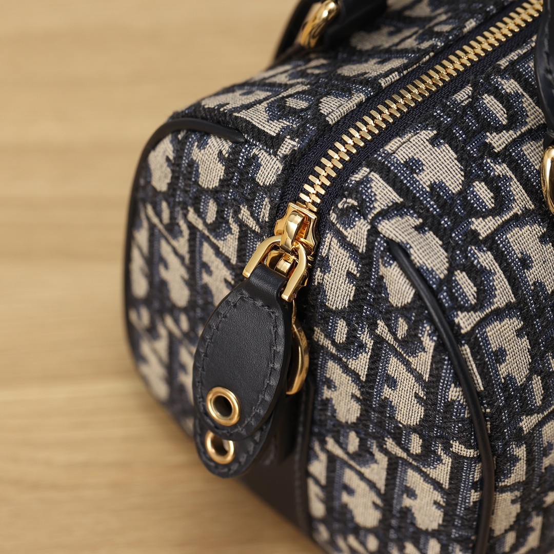 Shebag Super replica Dior groove 20 bag review(August 2025 updated)-Best Quality Fake designer Bag Review, Replica designer bag ru