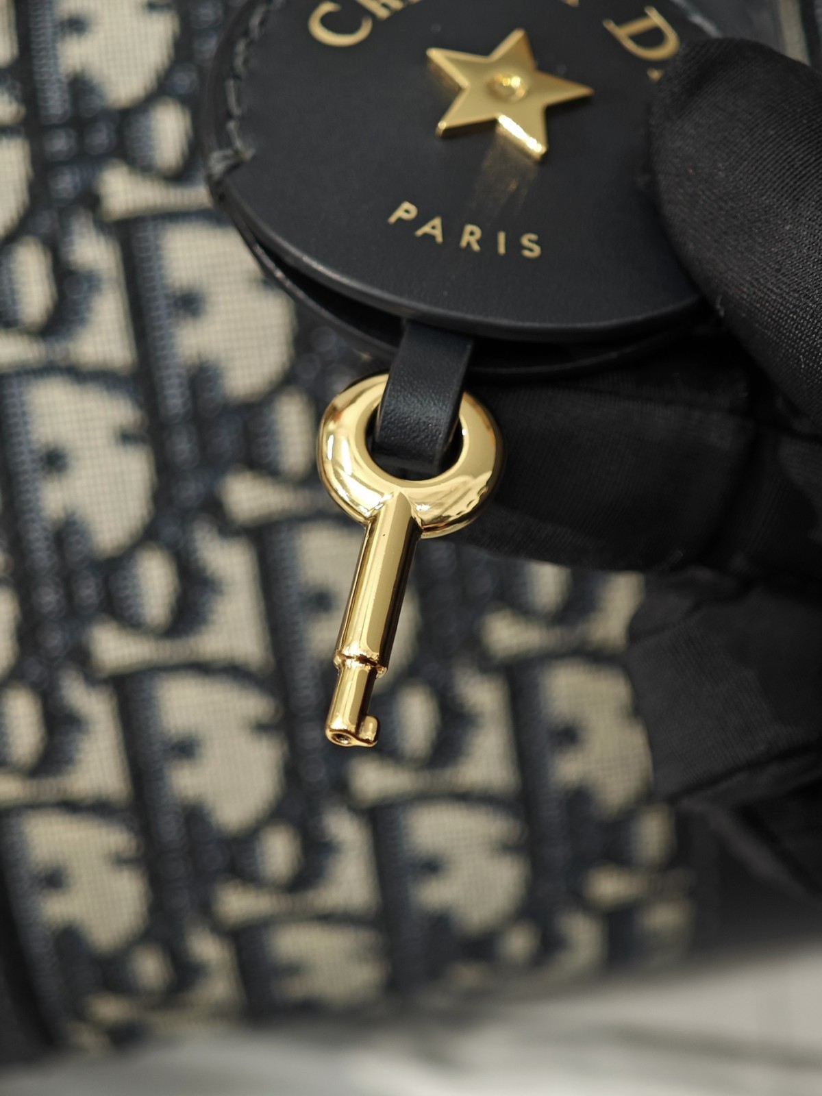 Shebag Super replica Dior groove 20 bag review(August 2025 updated)-Best Quality Fake designer Bag Review, Replica designer bag ru