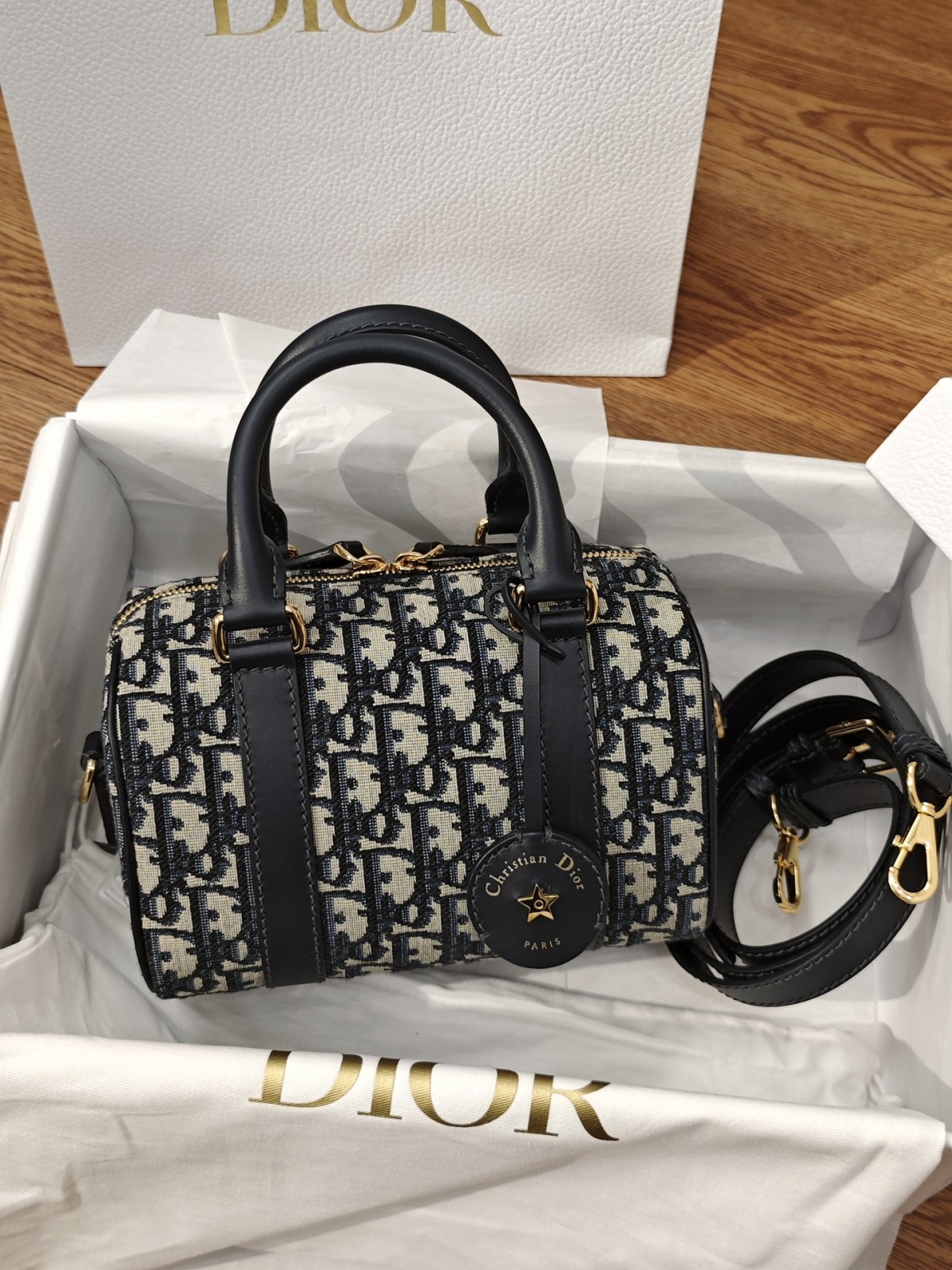 Shebag Super replica Dior groove 20 bag review(August 2025 updated)-Best Quality Fake designer Bag Review, Replica designer bag ru