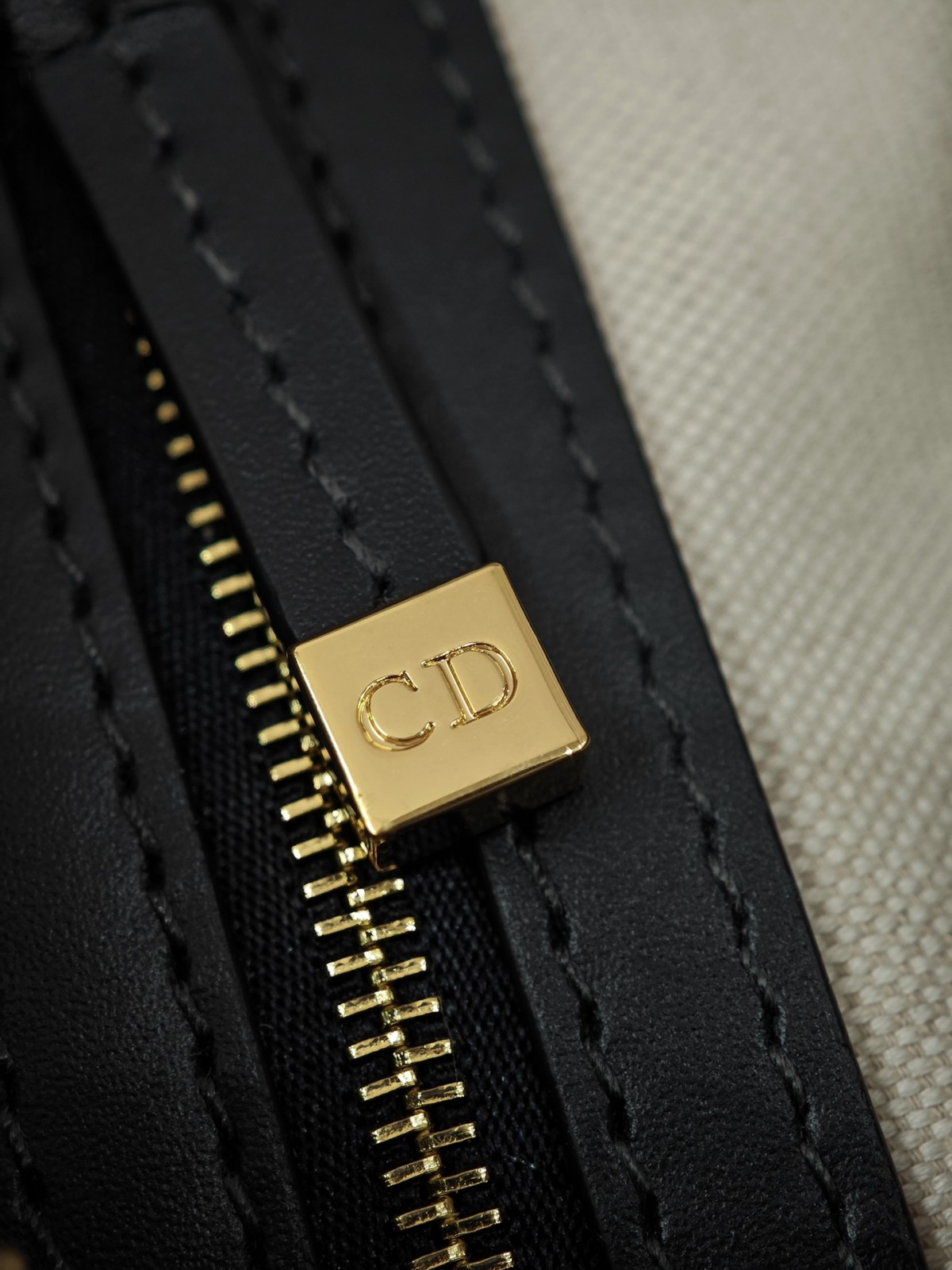 Shebag Super replica Dior groove 20 bag review(August 2025 updated)-Best Quality Fake designer Bag Review, Replica designer bag ru