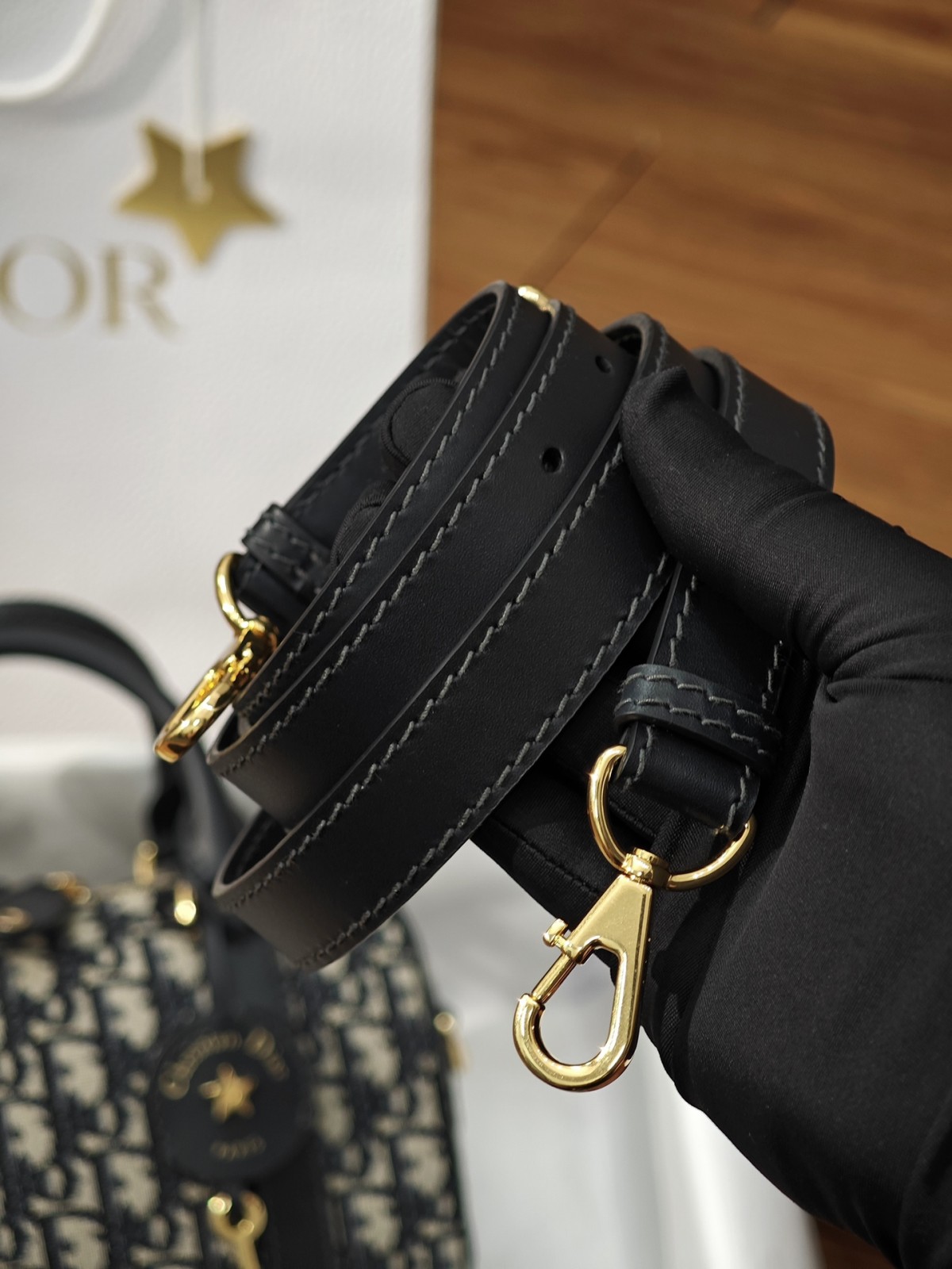 Shebag Super replica Dior groove 20 bag review(August 2025 updated)-Best Quality Fake designer Bag Review, Replica designer bag ru