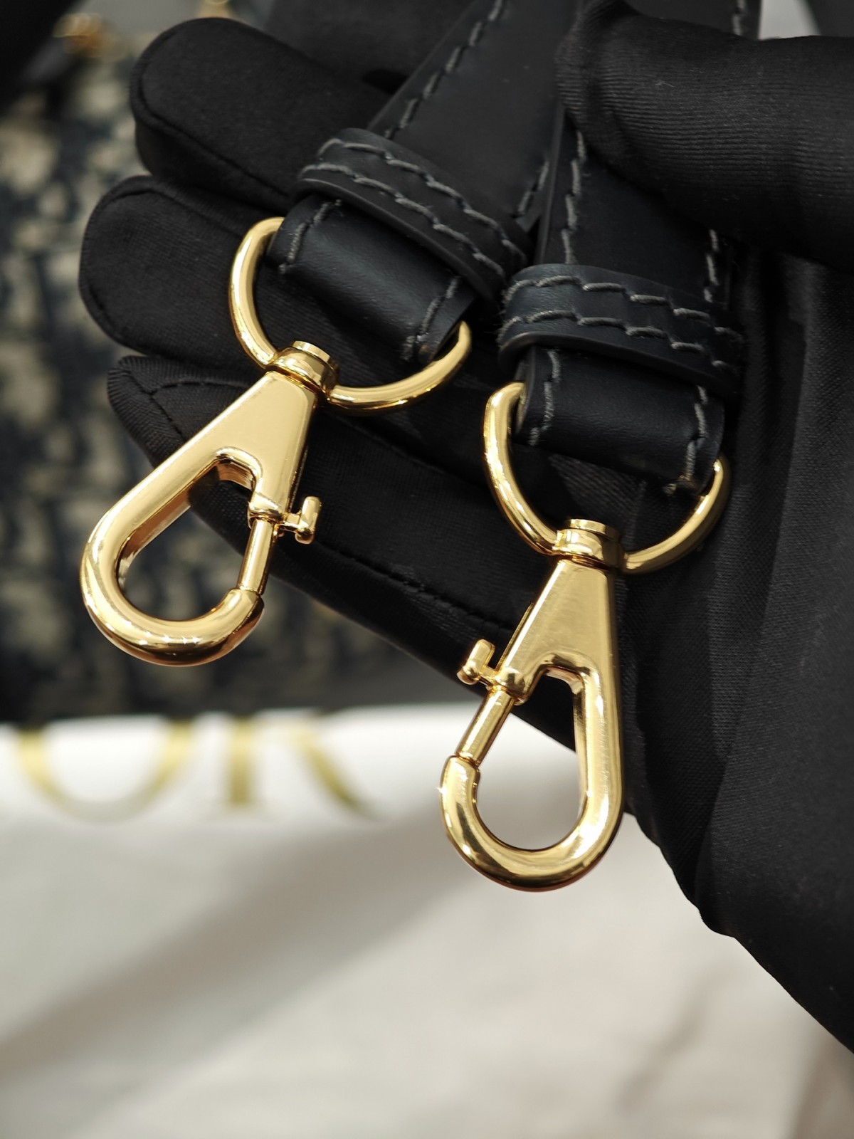 Shebag Super replica Dior groove 20 bag review(August 2025 updated)-Best Quality Fake designer Bag Review, Replica designer bag ru