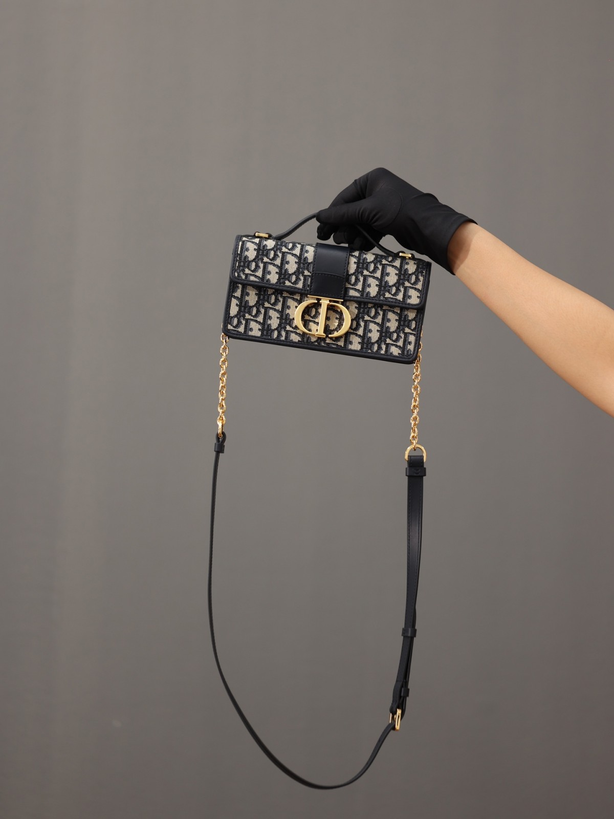 Shebag Super replica Dior Montaigne 30 east west bag review (August 2025 updated)-Best Quality Fake designer Bag Review, Replica designer bag ru Shebag Super replica Dior Montaigne 30 east west bag review (August 2025 updated)-Best Quality Fake designer Bag Review, Replica designer bag ru