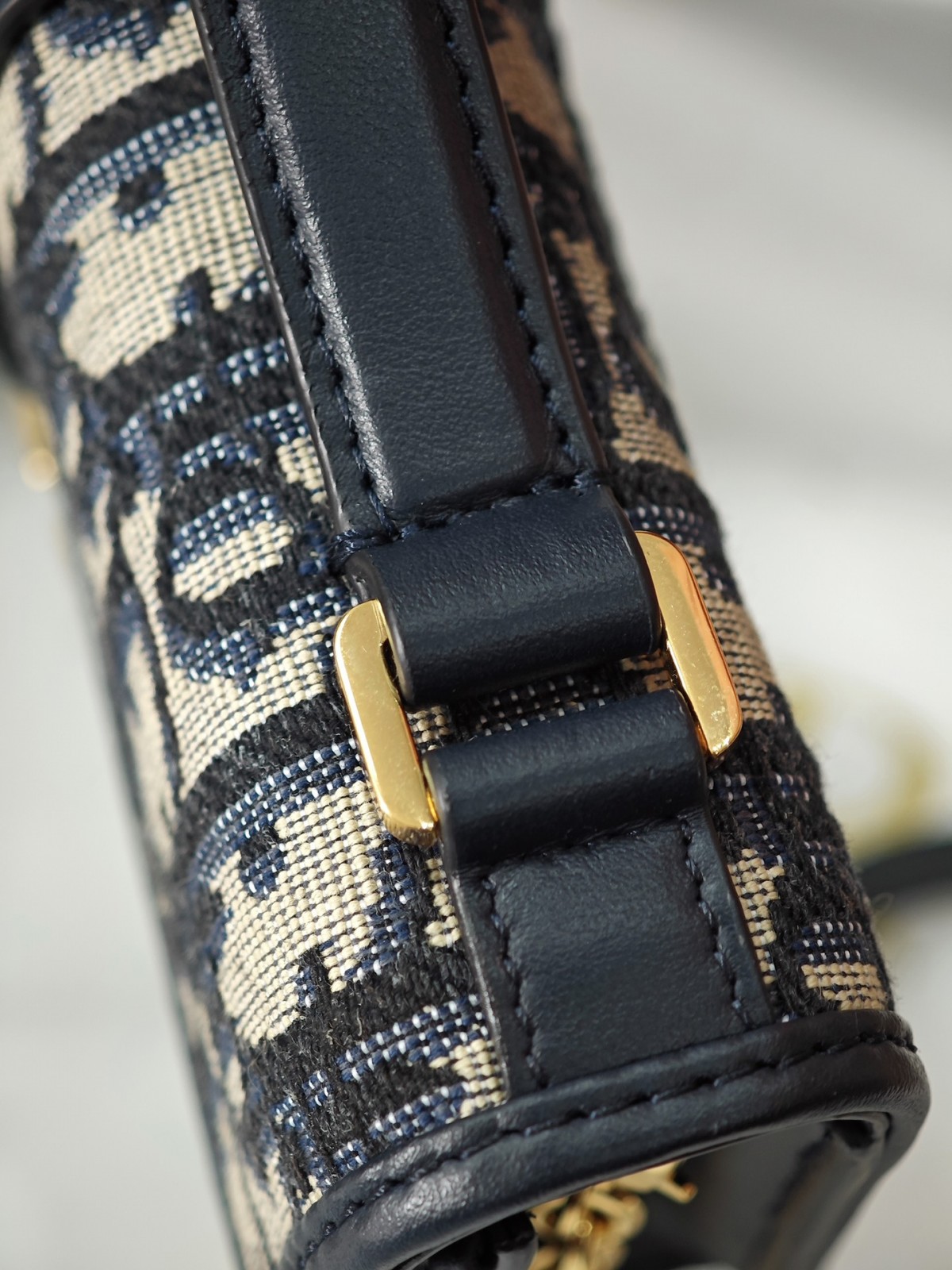 Shebag Super replica Dior Montaigne 30 east west bag review (August 2025 updated)-Best Quality Fake designer Bag Review, Replica designer bag ru Shebag Super replica Dior Montaigne 30 east west bag review (August 2025 updated)-Best Quality Fake designer Bag Review, Replica designer bag ru