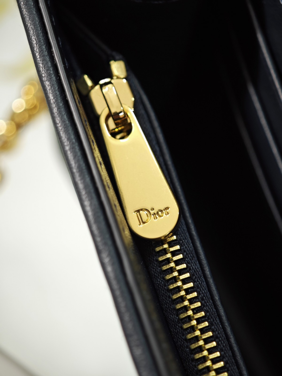 Shebag Super replica Dior Montaigne 30 east west bag review (August 2025 updated)-Best Quality Fake designer Bag Review, Replica designer bag ru Shebag Super replica Dior Montaigne 30 east west bag review (August 2025 updated)-Best Quality Fake designer Bag Review, Replica designer bag ru