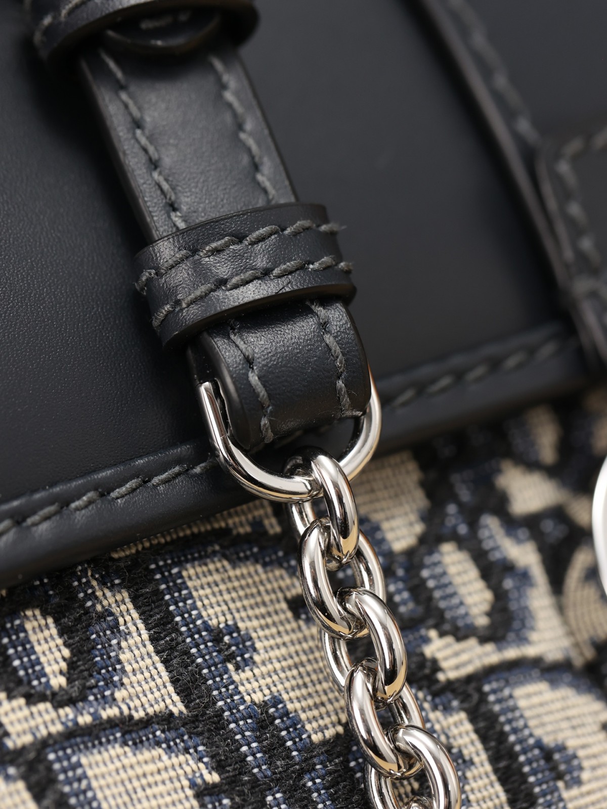 Shebag Super replica Dior Montaigne 30 east west bag review (August 2025 updated)-Best Quality Fake designer Bag Review, Replica designer bag ru Shebag Super replica Dior Montaigne 30 east west bag review (August 2025 updated)-Best Quality Fake designer Bag Review, Replica designer bag ru