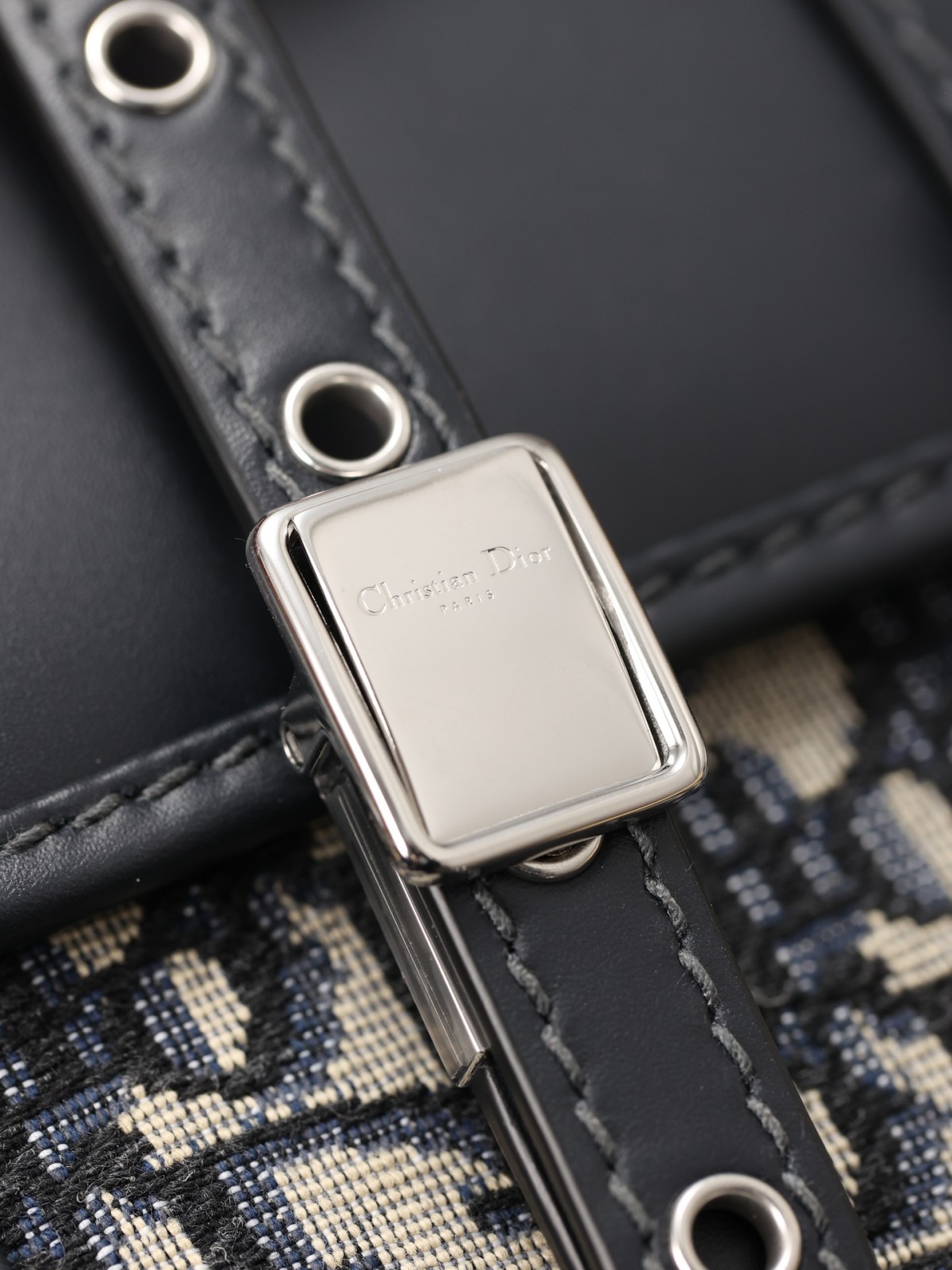 Shebag Super replica Dior Montaigne 30 east west bag review (August 2025 updated)-Best Quality Fake designer Bag Review, Replica designer bag ru Shebag Super replica Dior Montaigne 30 east west bag review (August 2025 updated)-Best Quality Fake designer Bag Review, Replica designer bag ru