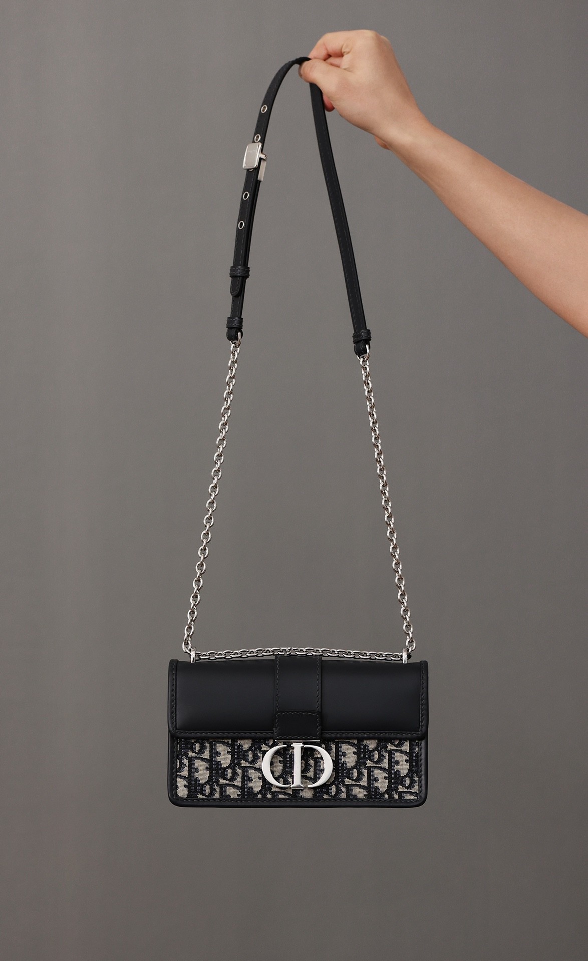 Shebag Super replica Dior Montaigne 30 east west bag review (August 2025 updated)-Best Quality Fake designer Bag Review, Replica designer bag ru Shebag Super replica Dior Montaigne 30 east west bag review (August 2025 updated)-Best Quality Fake designer Bag Review, Replica designer bag ru