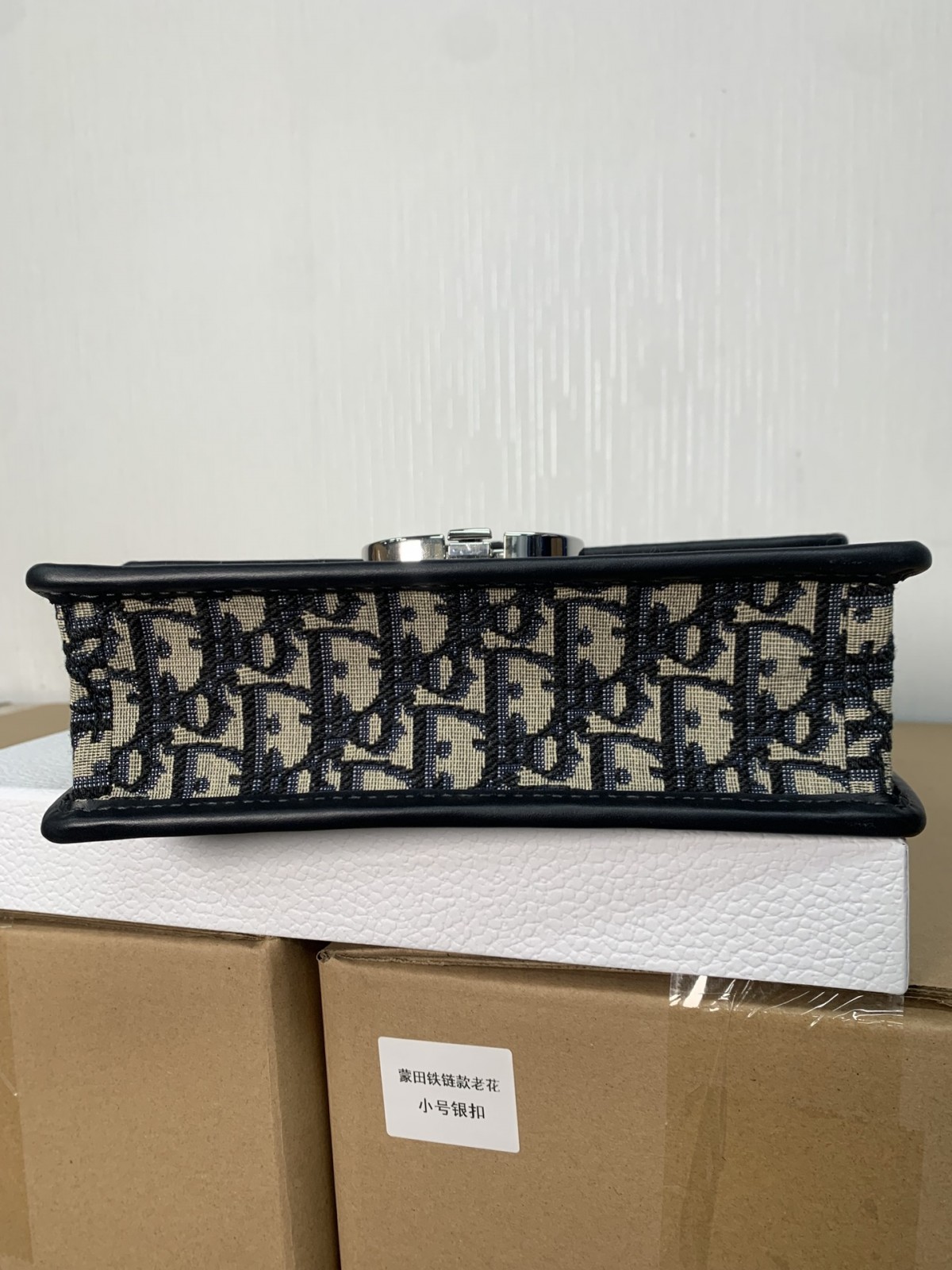 Shebag Super replica Dior Montaigne 30 east west bag review (August 2025 updated)-Best Quality Fake designer Bag Review, Replica designer bag ru Shebag Super replica Dior Montaigne 30 east west bag review (August 2025 updated)-Best Quality Fake designer Bag Review, Replica designer bag ru