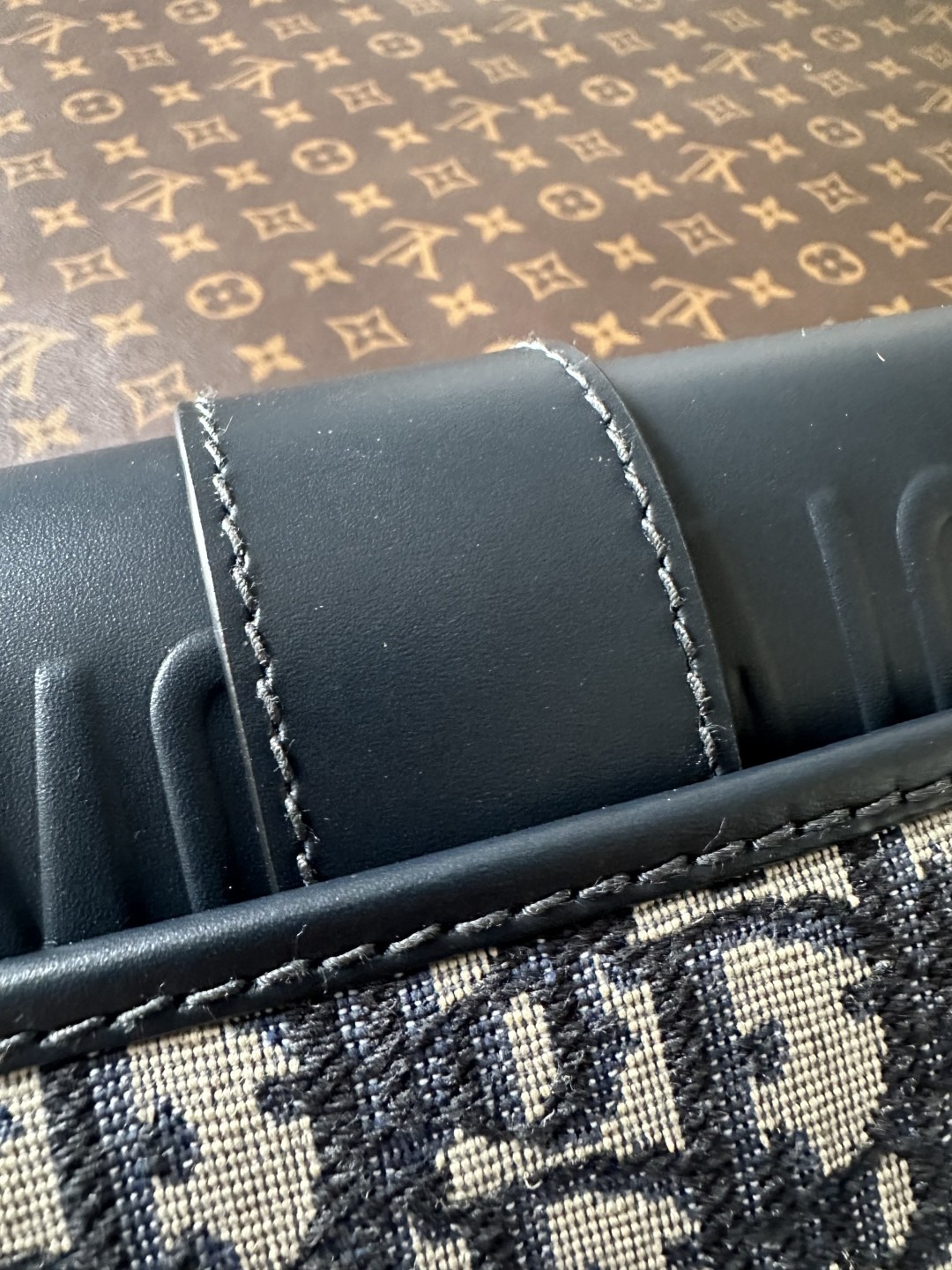 Shebag Super replica Dior Montaigne 30 east west bag review (August 2025 updated)-Best Quality Fake designer Bag Review, Replica designer bag ru Shebag Super replica Dior Montaigne 30 east west bag review (August 2025 updated)-Best Quality Fake designer Bag Review, Replica designer bag ru