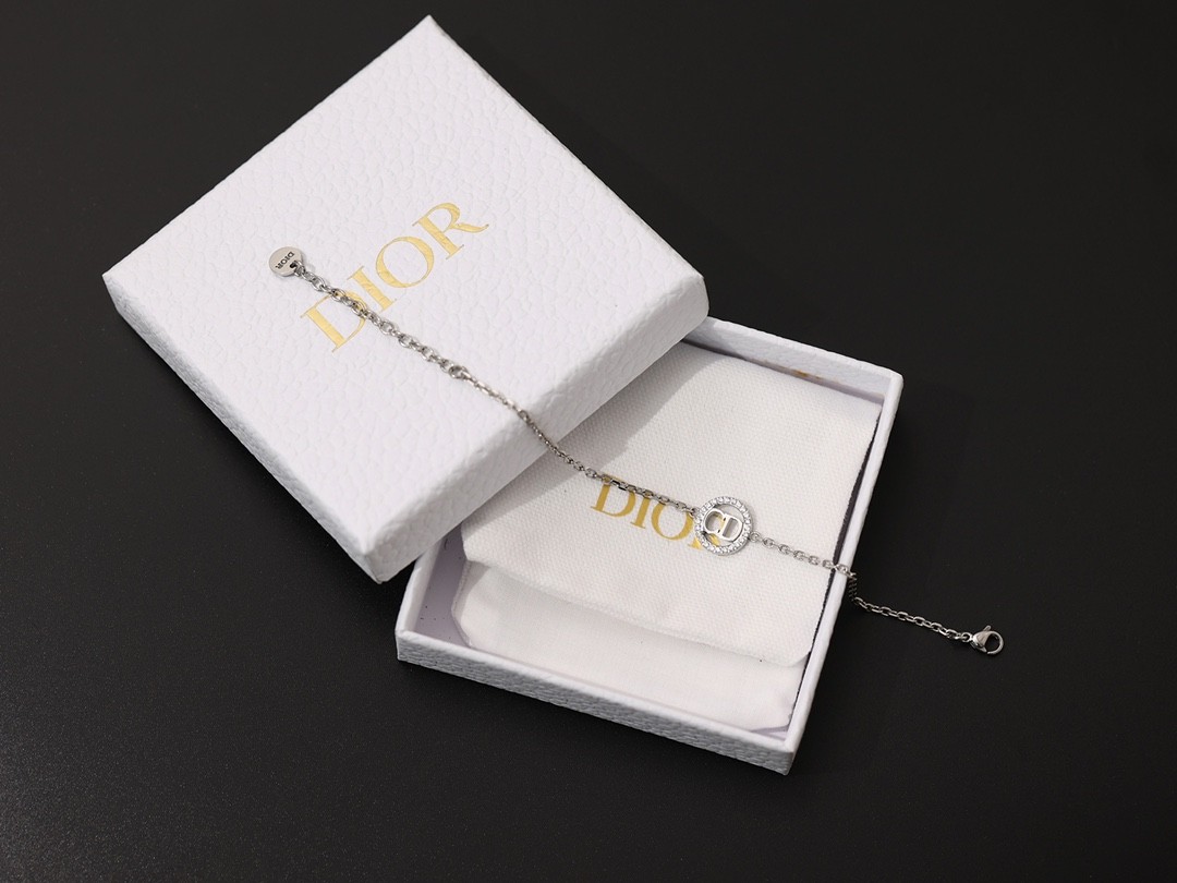 Shebag Super replica Dior necklace in silver(August 2025 updated)-Best Quality Fake designer Bag Review, Replica designer bag ru