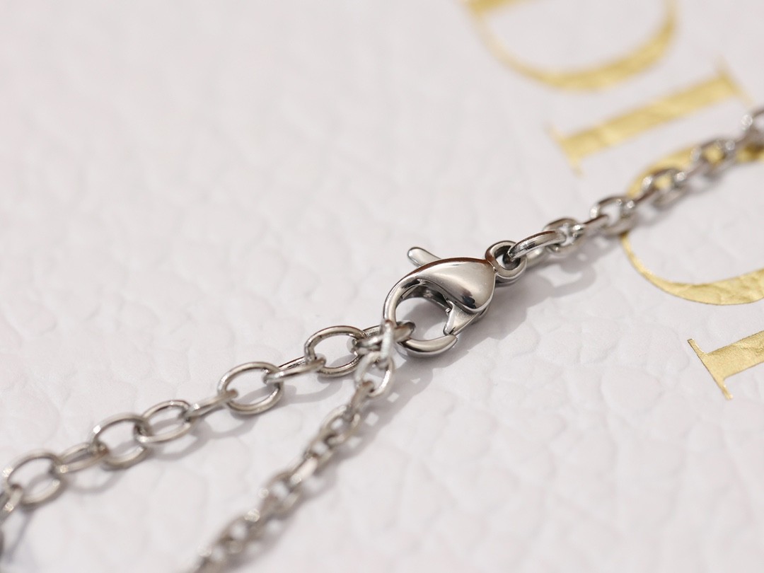Shebag Super replica Dior necklace in silver(August 2025 updated)-Best Quality Fake designer Bag Review, Replica designer bag ru
