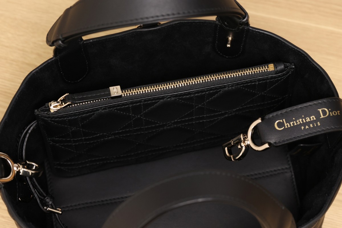 Shebag Super replica Dior toujours bag medium size review(August 2025 updated)-Best Quality Fake designer Bag Review, Replica designer bag ru Shebag Super replica Dior toujours bag medium size review(August 2025 updated)-Best Quality Fake designer Bag Review, Replica designer bag ru