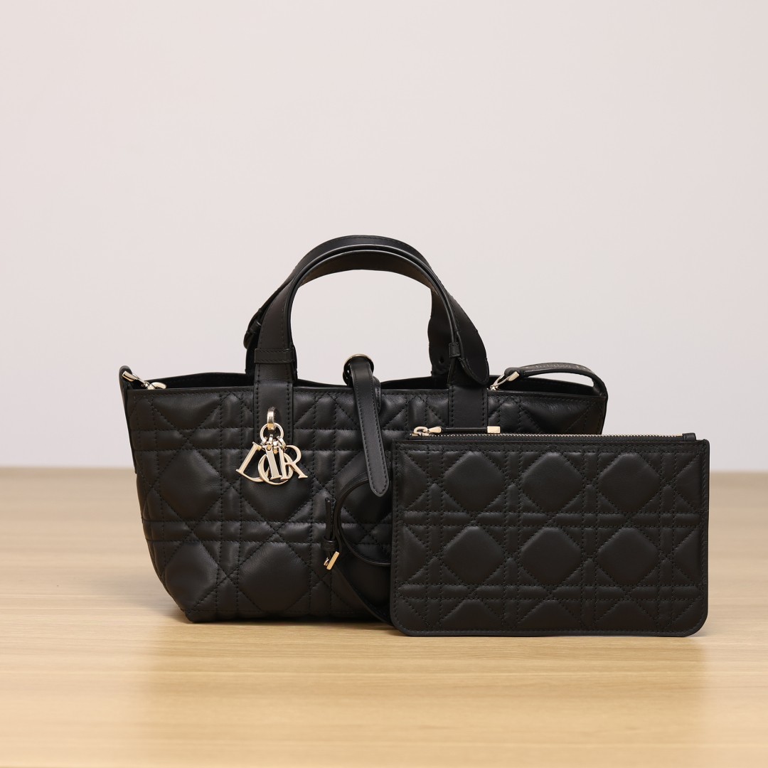 Shebag Super replica Dior toujours bag medium size review(August 2025 updated)-Best Quality Fake designer Bag Review, Replica designer bag ru Shebag Super replica Dior toujours bag medium size review(August 2025 updated)-Best Quality Fake designer Bag Review, Replica designer bag ru