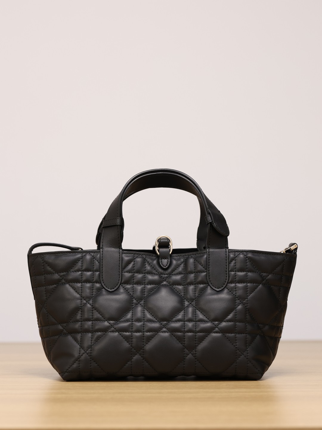 Shebag Super replica Dior toujours bag medium size review(August 2025 updated)-Best Quality Fake designer Bag Review, Replica designer bag ru Shebag Super replica Dior toujours bag medium size review(August 2025 updated)-Best Quality Fake designer Bag Review, Replica designer bag ru