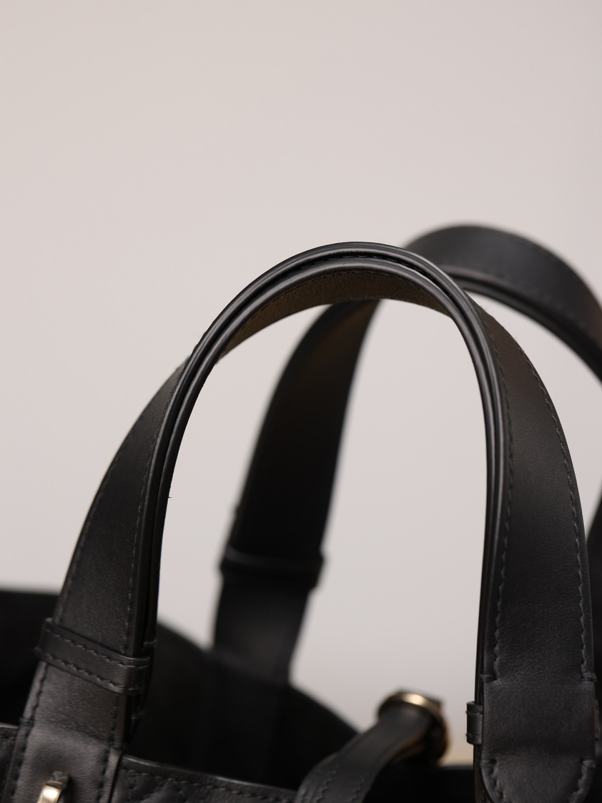 Dior Toujours medium Shebag VS Authentic bag review(August 2025 updated)-Best Quality Fake designer Bag Review, Replica designer bag ru