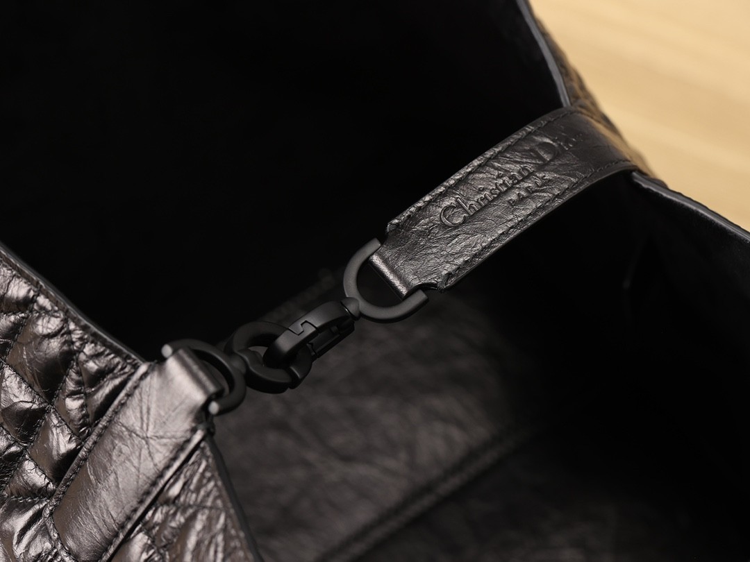 Shebag super replica Dior Toujours medium oil Wax leather bag review(August 2025 updated)-Best Quality Fake designer Bag Review, Replica designer bag ru Shebag super replica Dior Toujours medium oil Wax leather bag review(August 2025 updated)-Best Quality Fake designer Bag Review, Replica designer bag ru