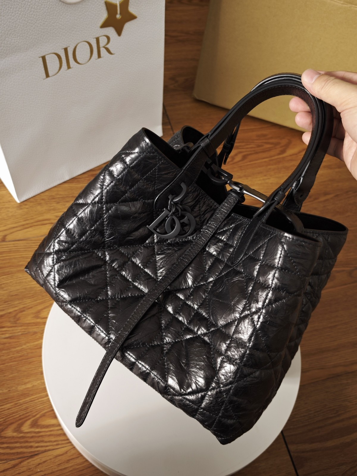 Shebag super replica Dior Toujours medium oil Wax leather bag review(August 2025 updated)-Best Quality Fake designer Bag Review, Replica designer bag ru Shebag super replica Dior Toujours medium oil Wax leather bag review(August 2025 updated)-Best Quality Fake designer Bag Review, Replica designer bag ru