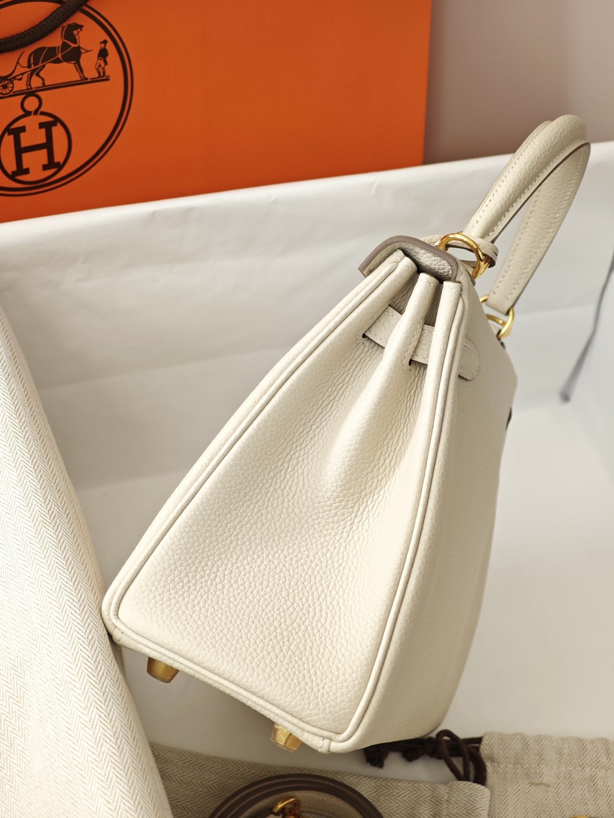 Shebag hand made Hermes Kelly 25 inner stitching review(Sep 2025 updated)-Best Quality Fake designer Bag Review, Replica designer bag ru Shebag hand made Hermes Kelly 25 inner stitching review(Sep 2025 updated)-Best Quality Fake designer Bag Review, Replica designer bag ru