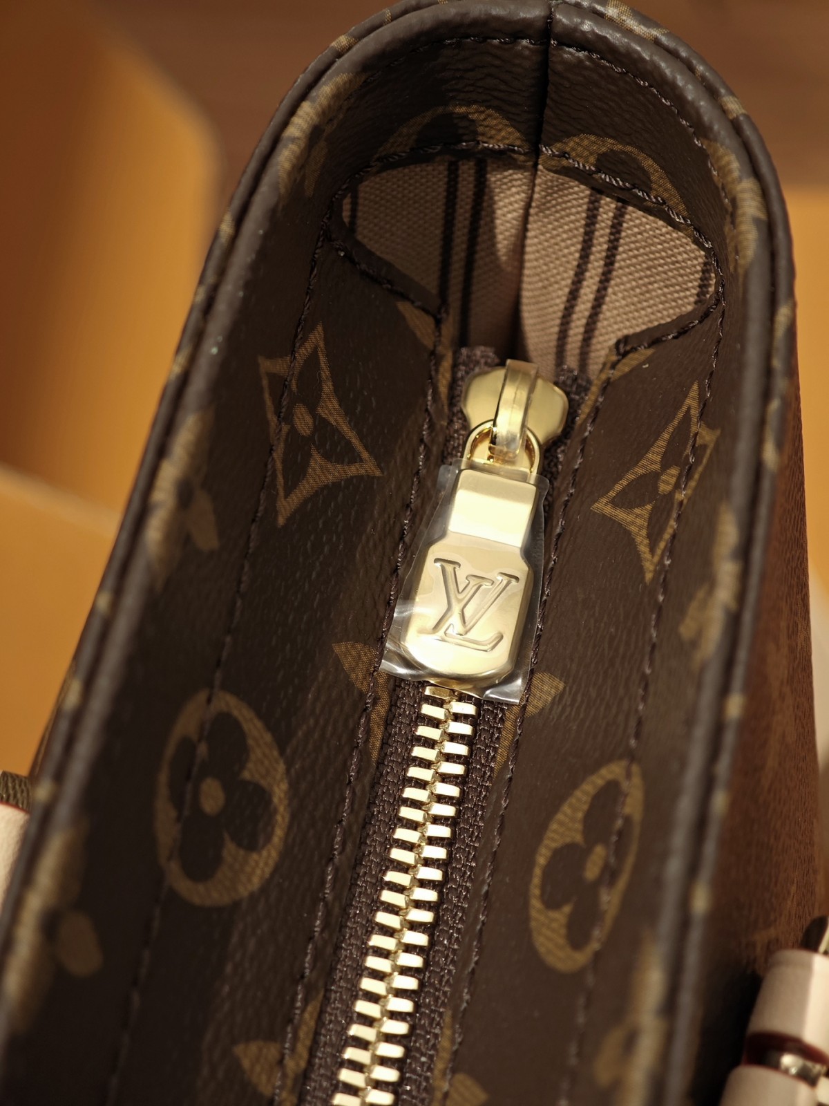 Shebag top replica Louis Vuitton Piano M12095 bag new batch comes(Sep 2025 updated)-Best Quality Fake designer Bag Review, Replica designer bag ru