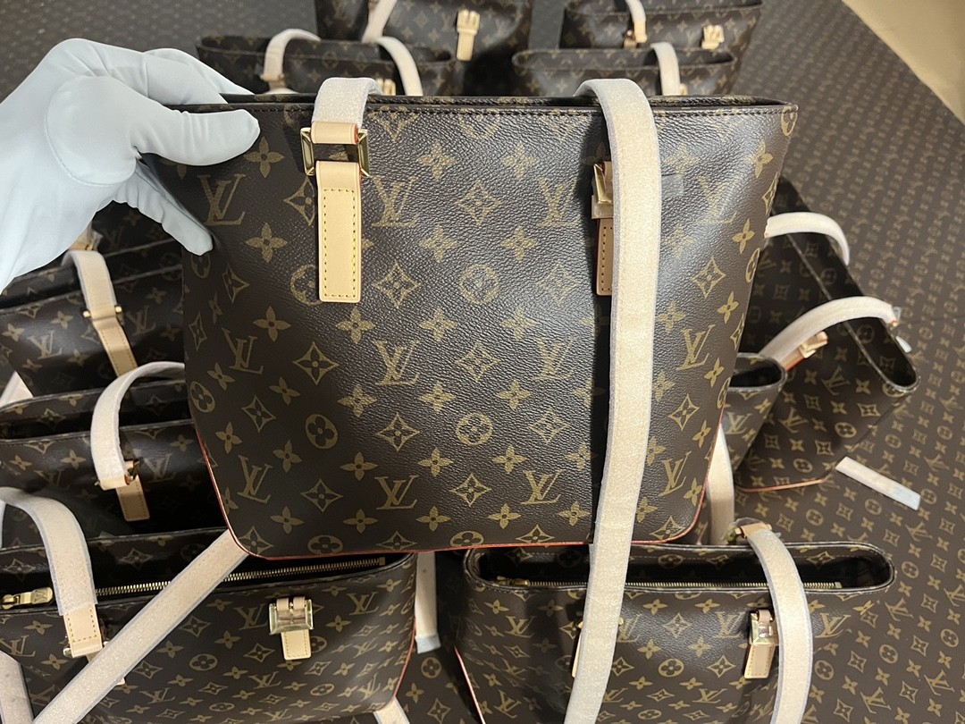 Shebag top replica Louis Vuitton Piano M12095 bag new batch comes(Sep 2025 updated)-Best Quality Fake designer Bag Review, Replica designer bag ru