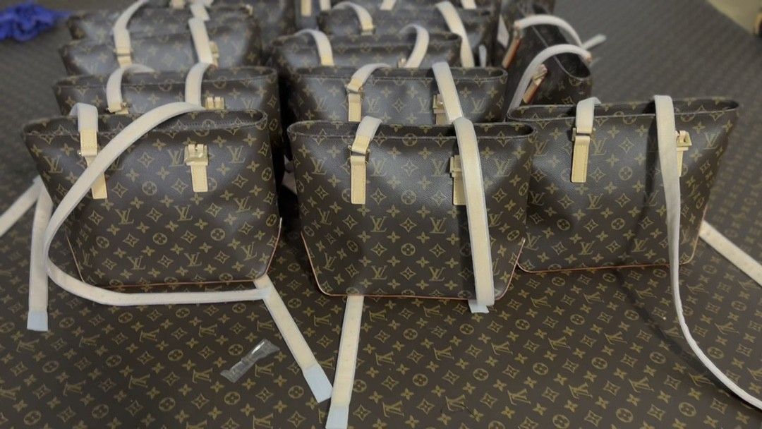Shebag top replica Louis Vuitton Piano M12095 bag new batch comes(Sep 2025 updated)-Best Quality Fake designer Bag Review, Replica designer bag ru