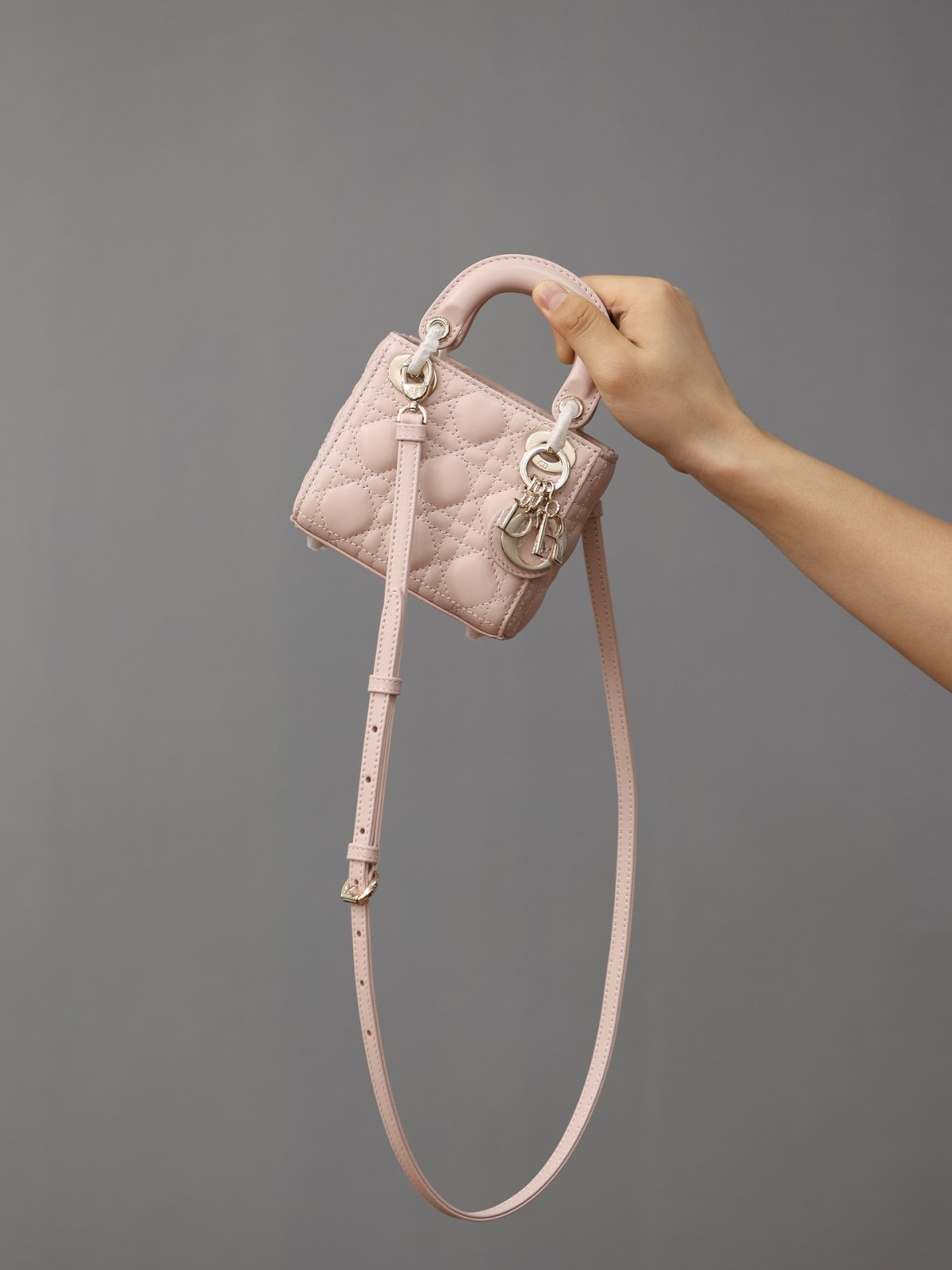 Shebag super replica Micro Lady Dior 12cm pink bag review(Sep 2025 updated)-Best Quality Fake designer Bag Review, Replica designer bag ru Shebag super replica Micro Lady Dior 12cm pink bag review(Sep 2025 updated)-Best Quality Fake designer Bag Review, Replica designer bag ru