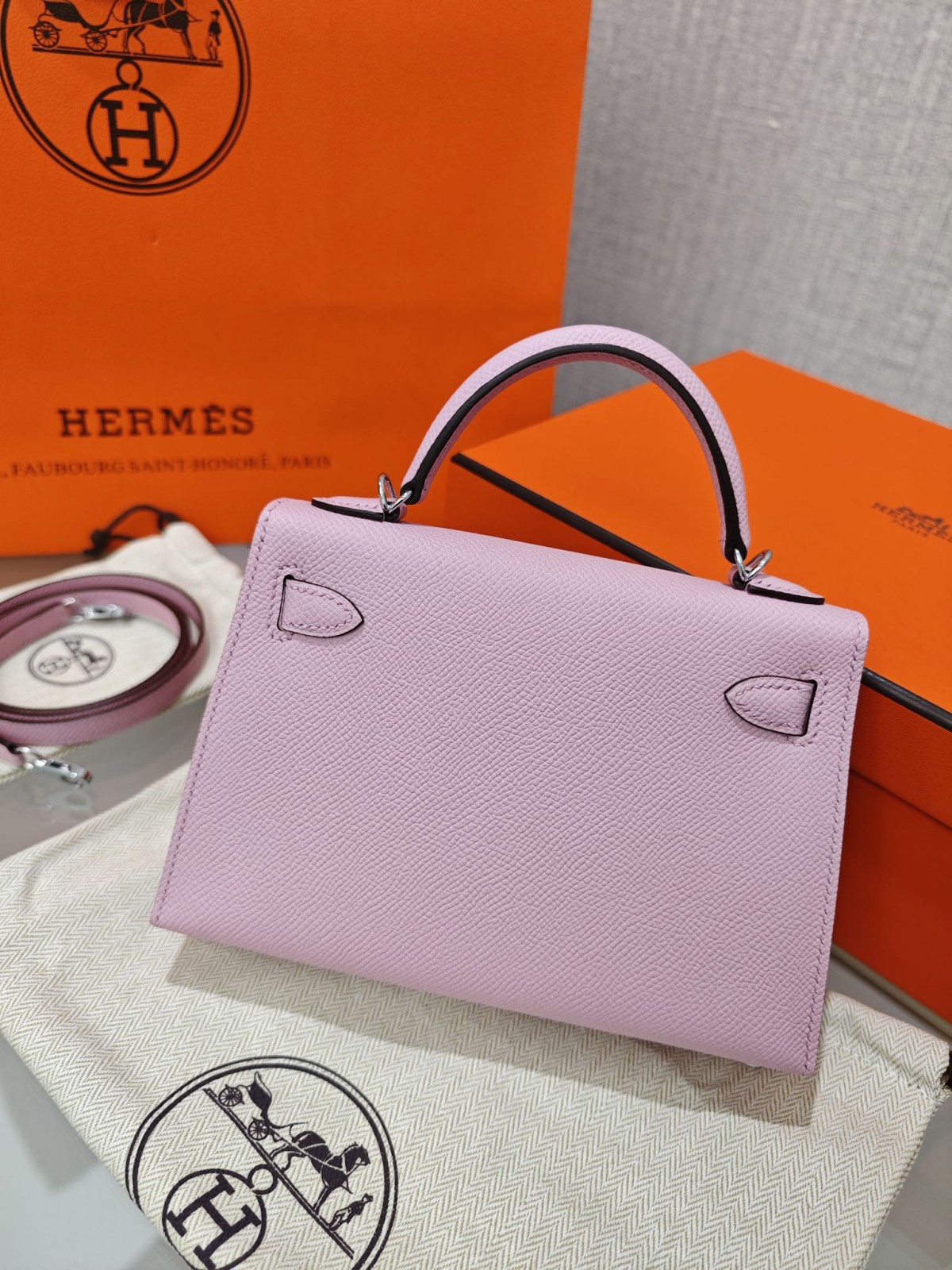 Shebag hand made Hermes Mini Kelly 2 in purple pink bag review(Sep 2025 updated)-Best Quality Fake designer Bag Review, Replica designer bag ru Shebag hand made Hermes Mini Kelly 2 in purple pink bag review(Sep 2025 updated)-Best Quality Fake designer Bag Review, Replica designer bag ru