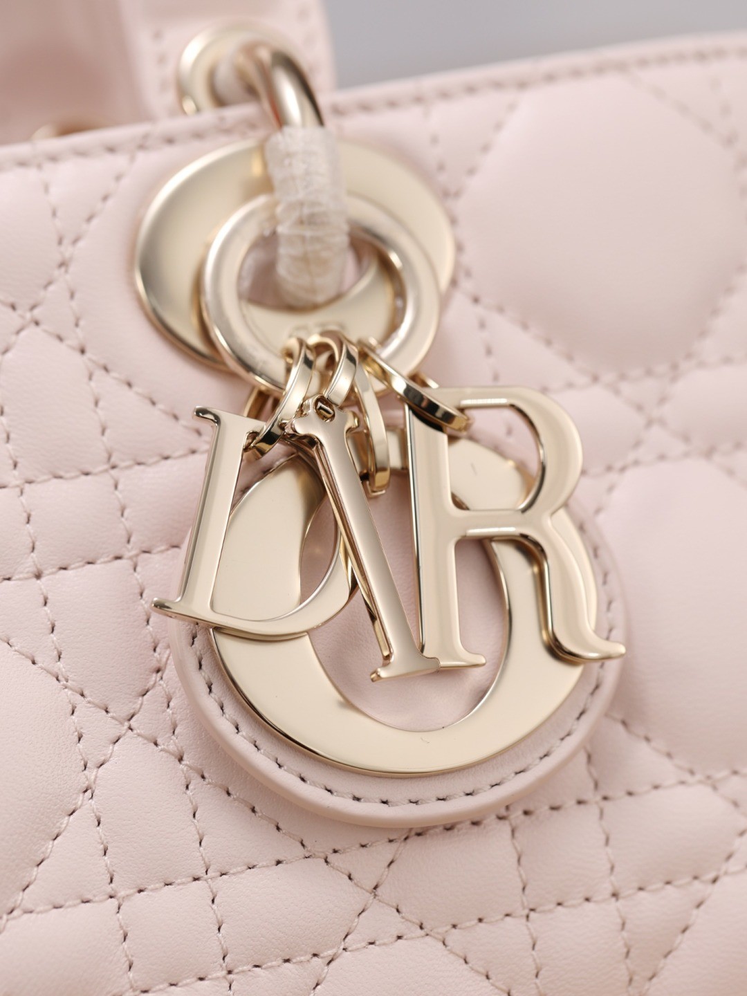 Shebag super replica Dior pink bag Lady Dior review(Oct 2025 updated)-Best Quality Fake designer Bag Review, Replica designer bag ru