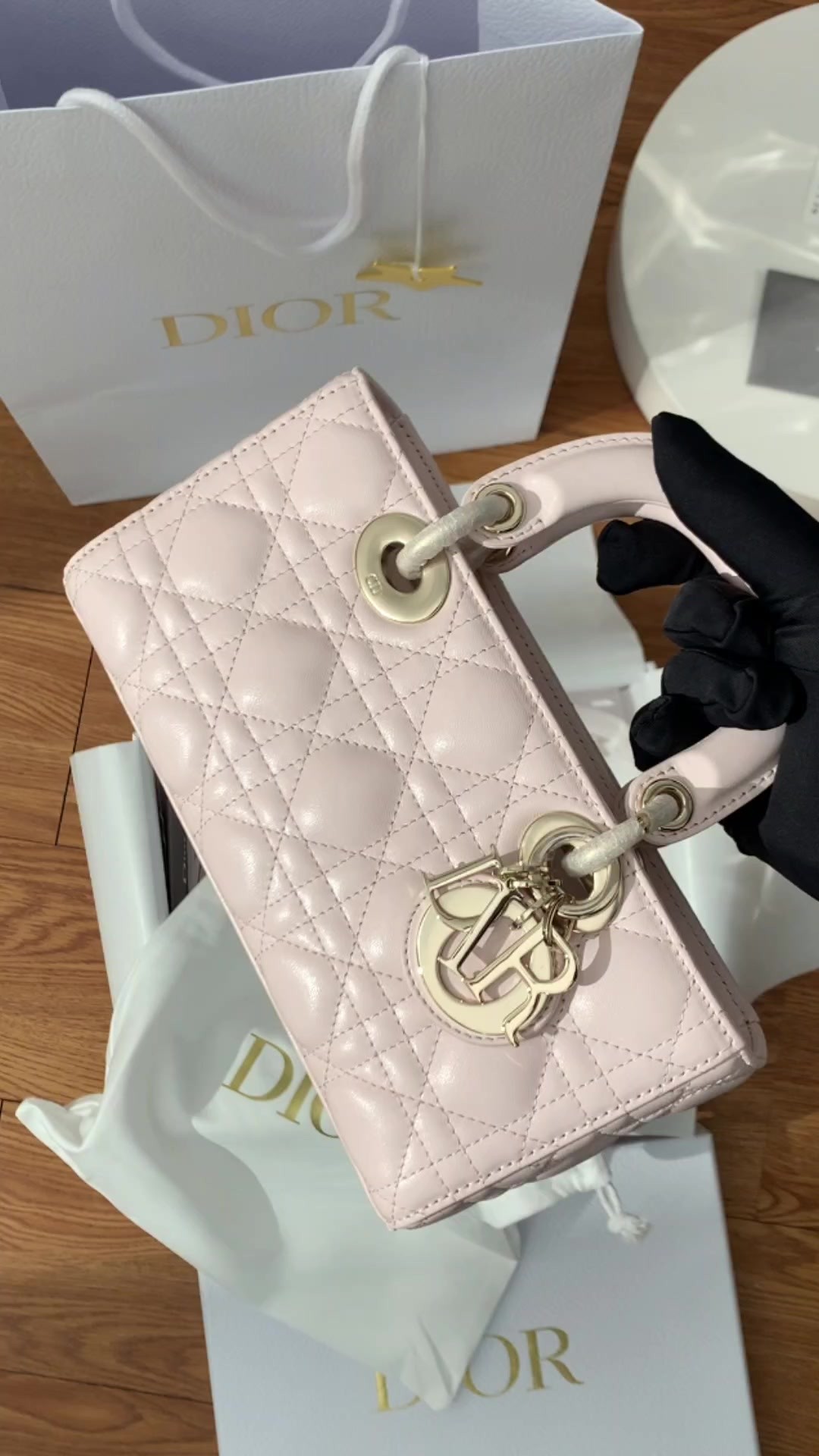Shebag super replica Dior pink bag Lady Dior review(Oct 2025 updated)-Best Quality Fake designer Bag Review, Replica designer bag ru