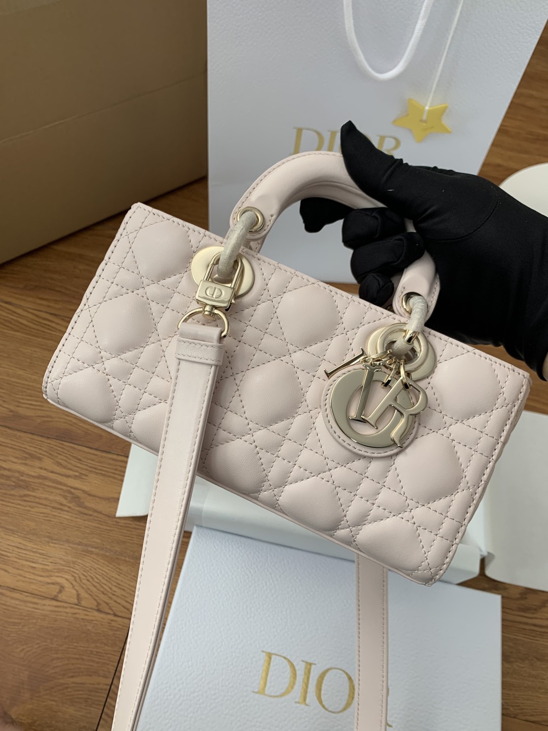 Shebag super replica Dior pink bag Lady Dior review(Oct 2025 updated)-Best Quality Fake designer Bag Review, Replica designer bag ru