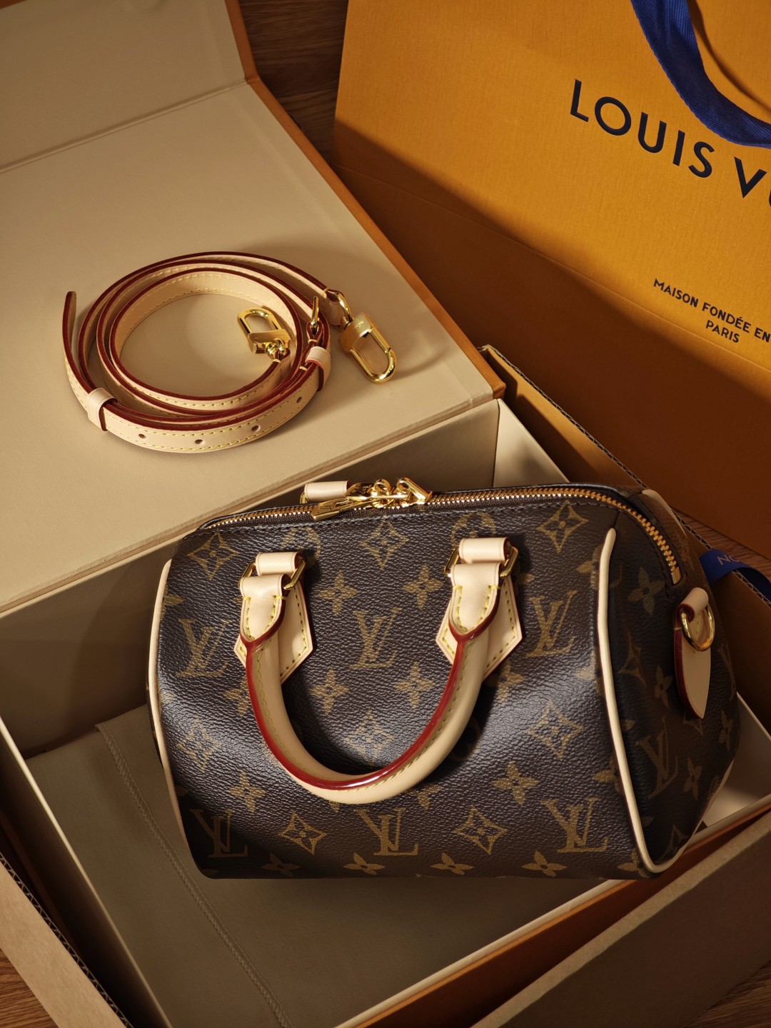 Shebag super replica Louis Vuitton Speedy 20 bag collection(Oct 2025 updated)-Best Quality Fake designer Bag Review, Replica designer bag ru