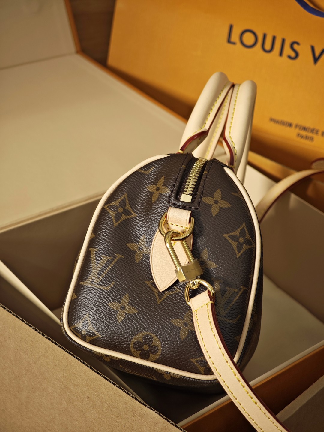 Shebag super replica Louis Vuitton Speedy 20 bag collection(Oct 2025 updated)-Best Quality Fake designer Bag Review, Replica designer bag ru
