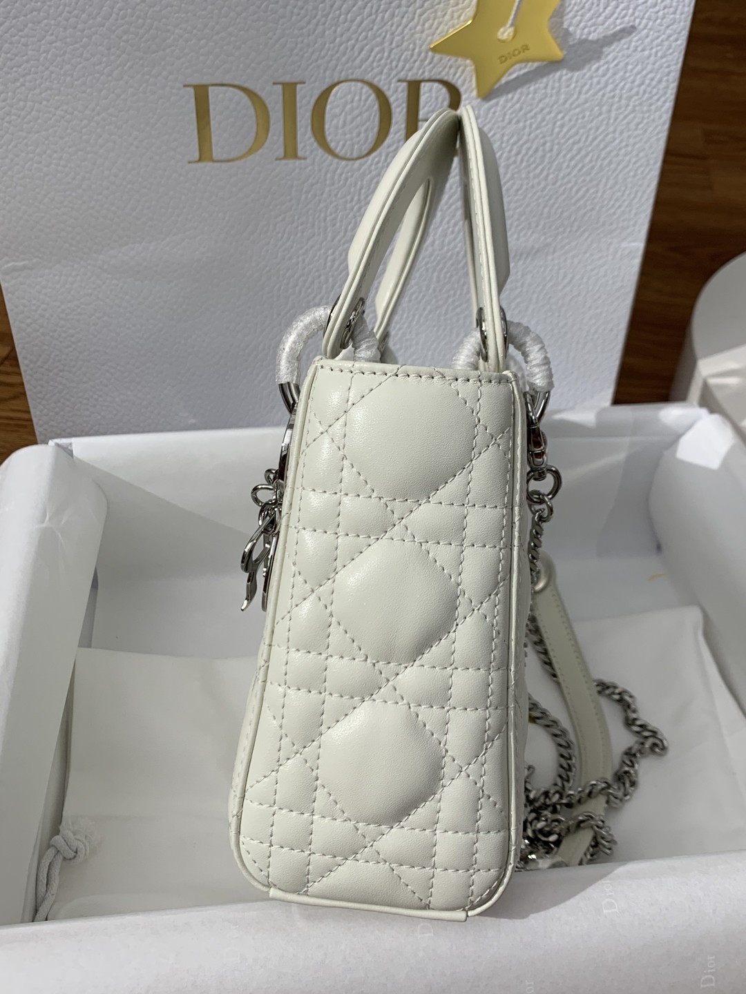 Shebag Super quality Lady Dior Snow White bag(Oct 2025 updated)-Best Quality Fake designer Bag Review, Replica designer bag ru