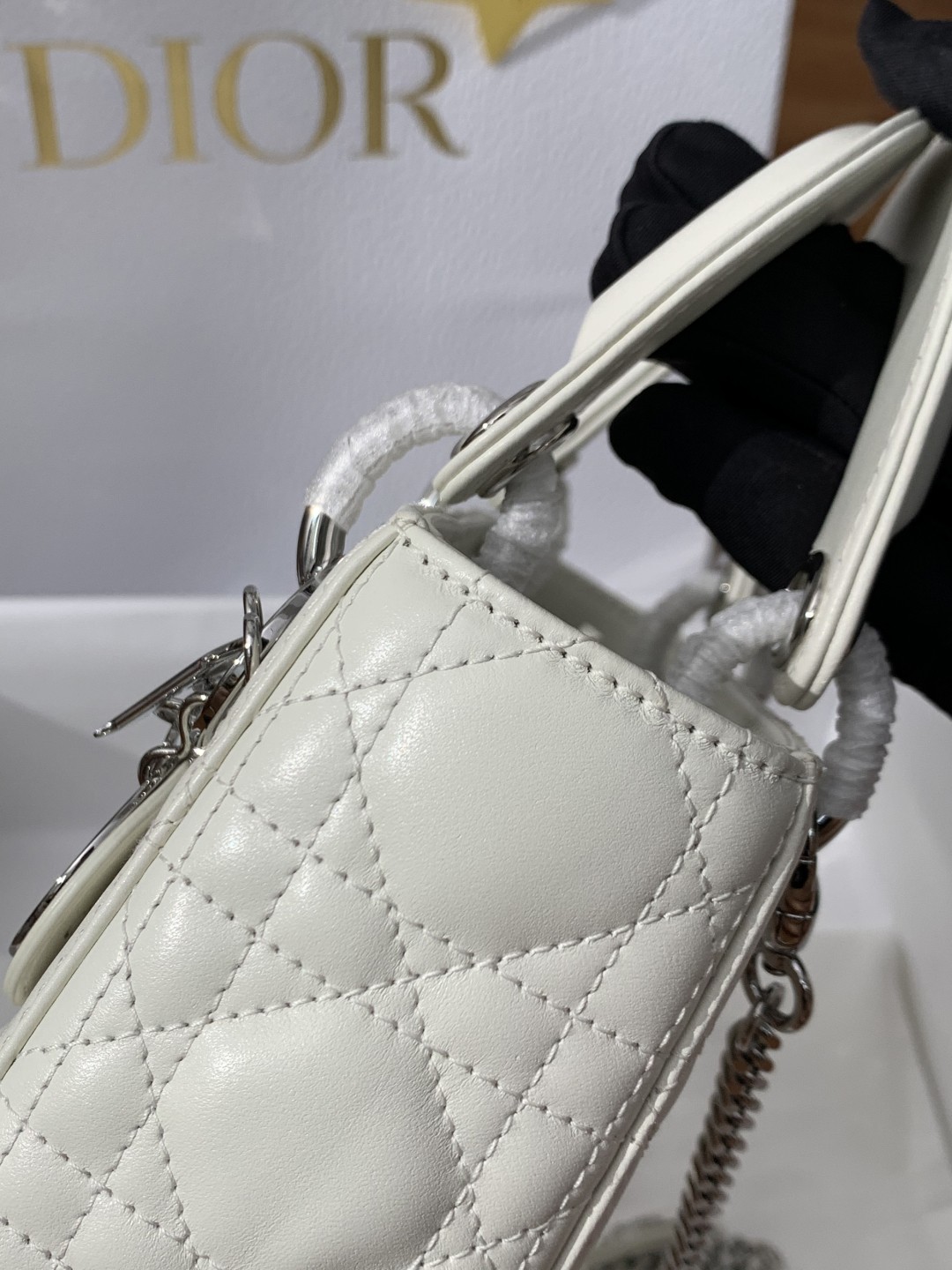 Shebag Super quality Lady Dior Snow White bag(Oct 2025 updated)-Best Quality Fake designer Bag Review, Replica designer bag ru