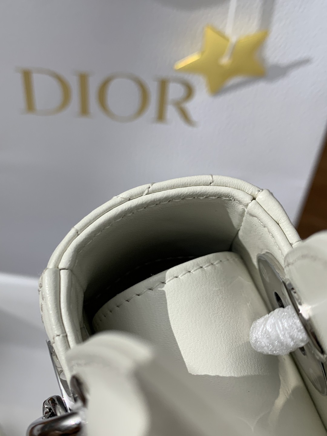 Shebag Super quality Lady Dior Snow White bag(Oct 2025 updated)-Best Quality Fake designer Bag Review, Replica designer bag ru