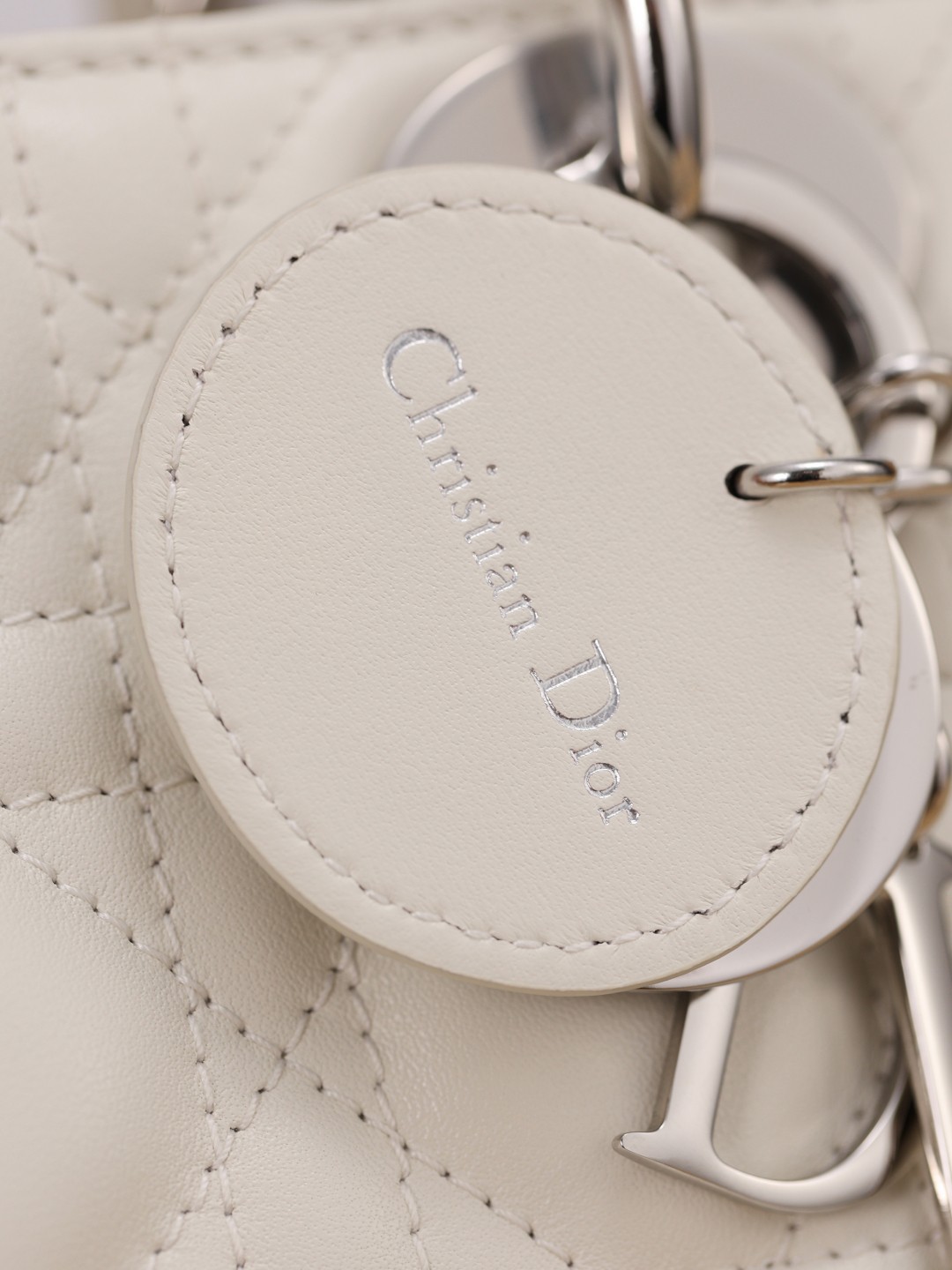 Shebag Super quality Lady Dior Snow White bag(Oct 2025 updated)-Best Quality Fake designer Bag Review, Replica designer bag ru